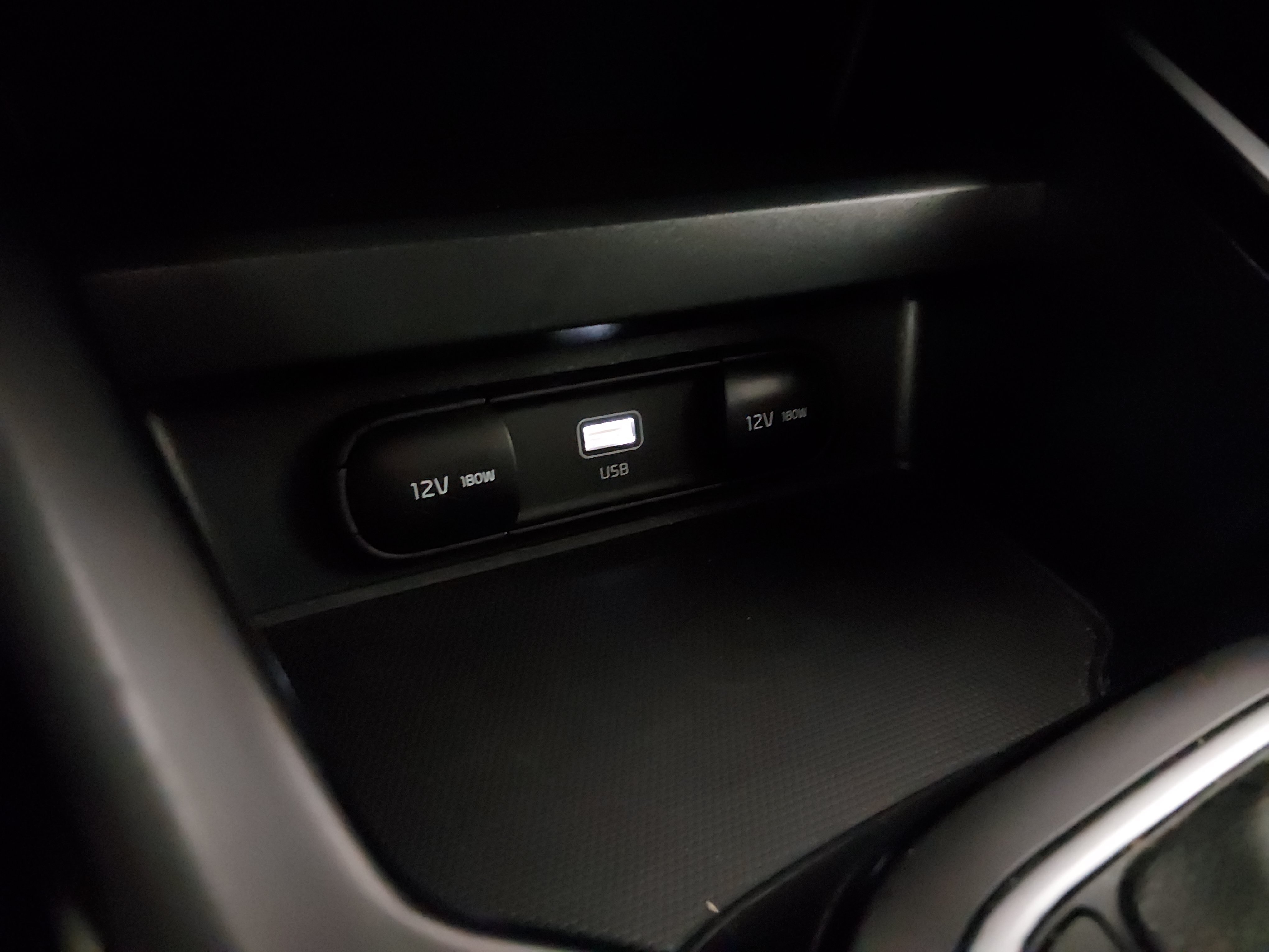 2024 Kia Soul LX - Photo 19