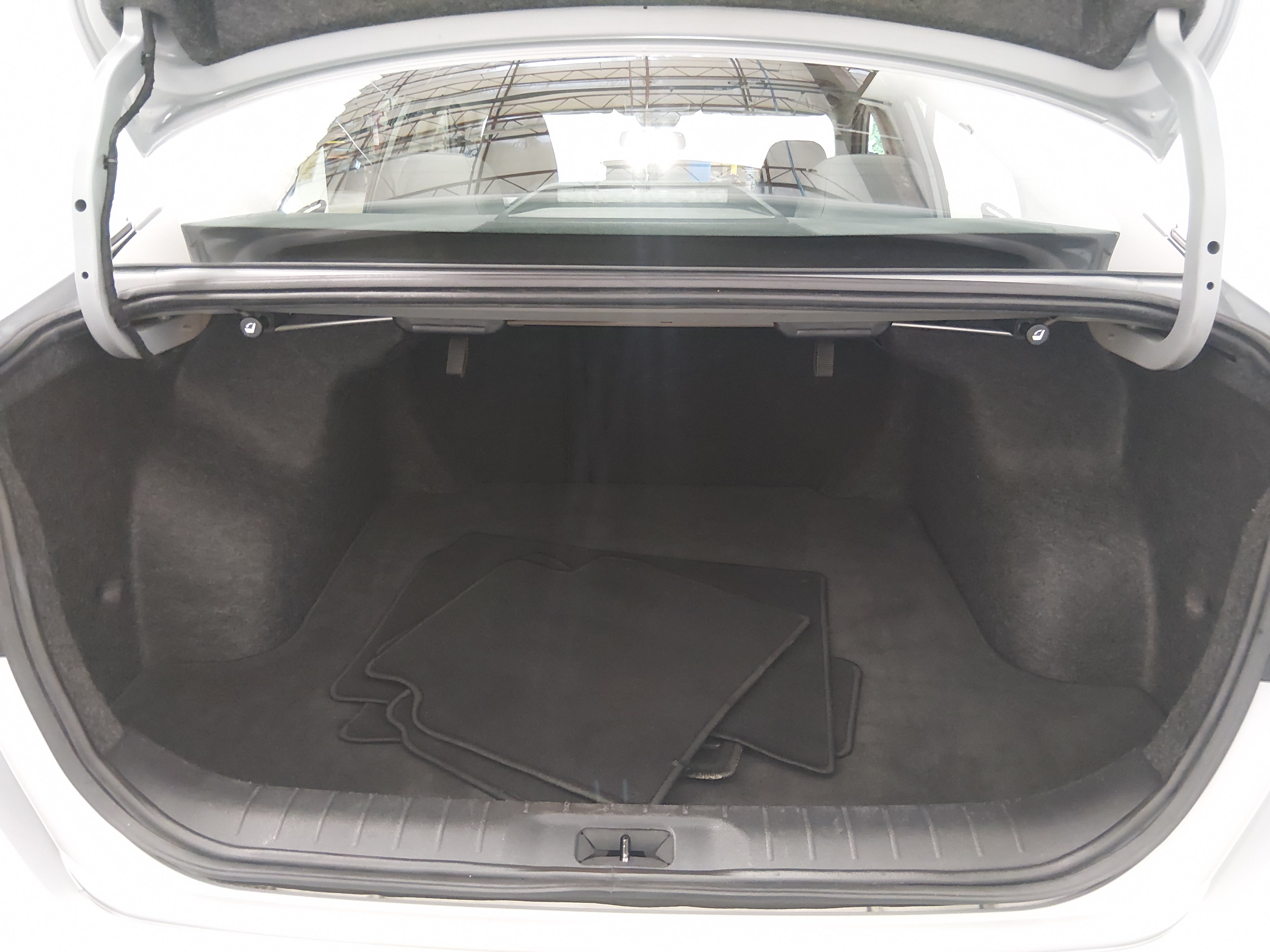 2024 Nissan Altima SV - Photo 11