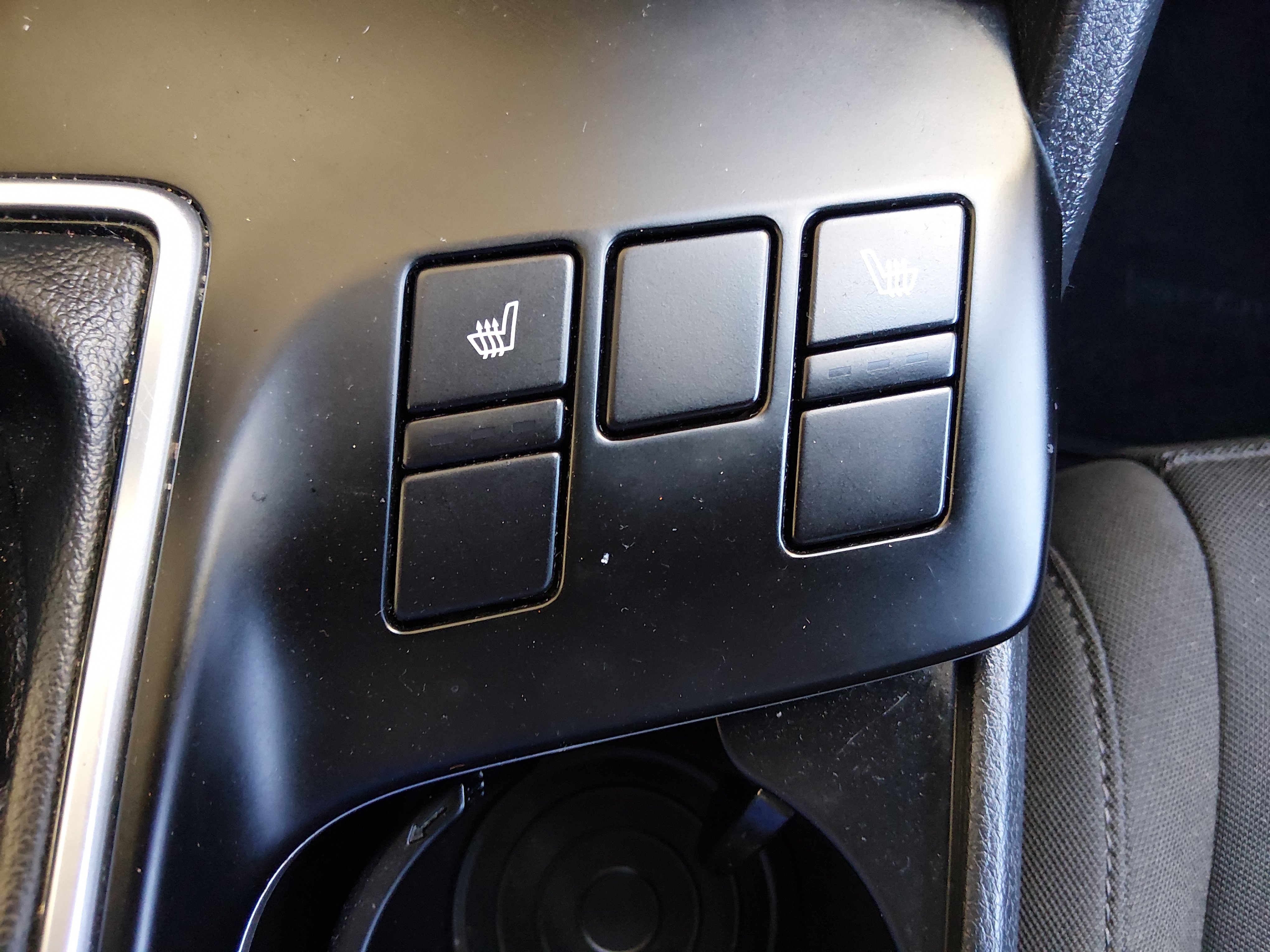 2024 Kia Sportage LX - Photo 17