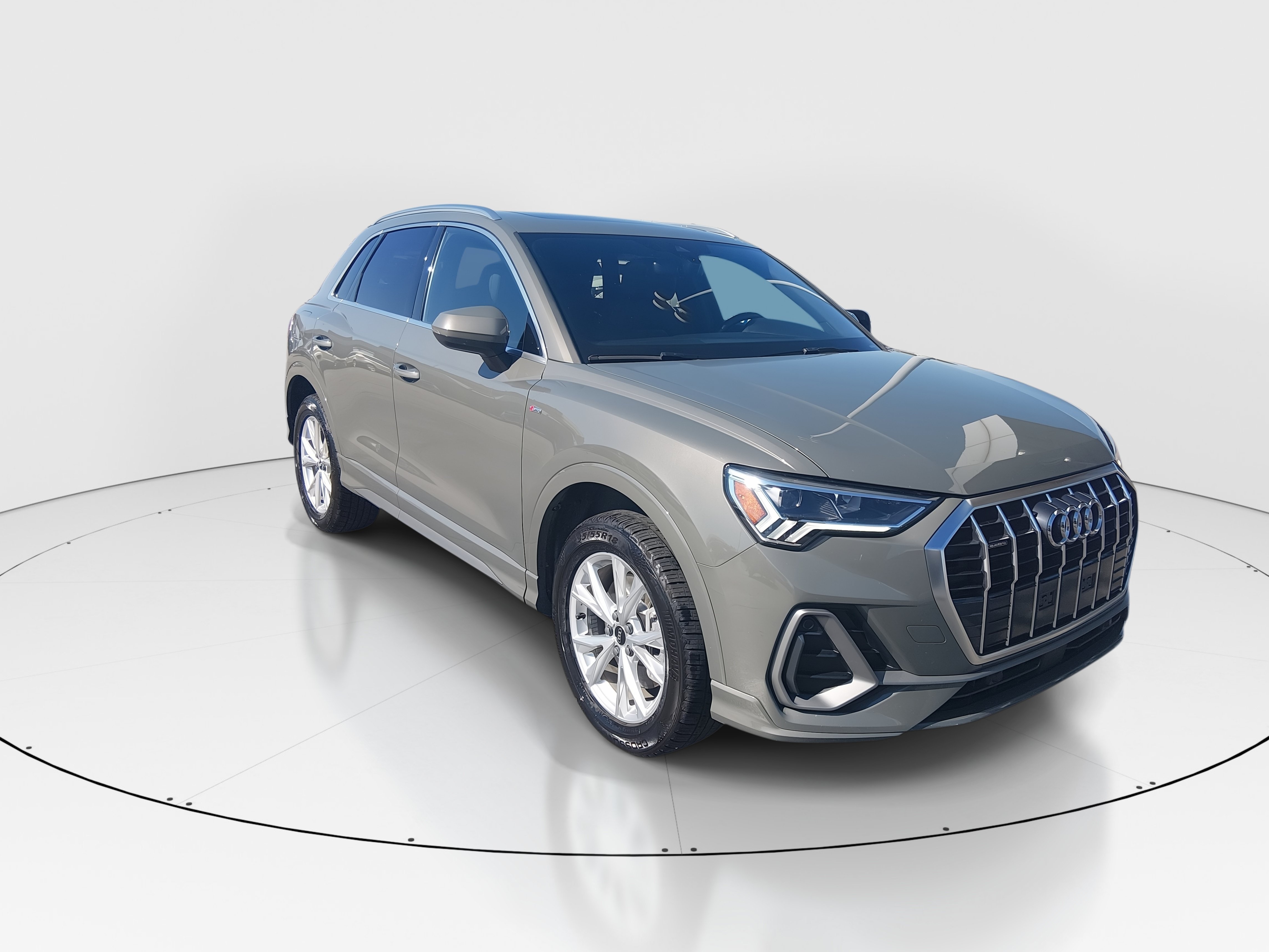 2025 Audi Q3