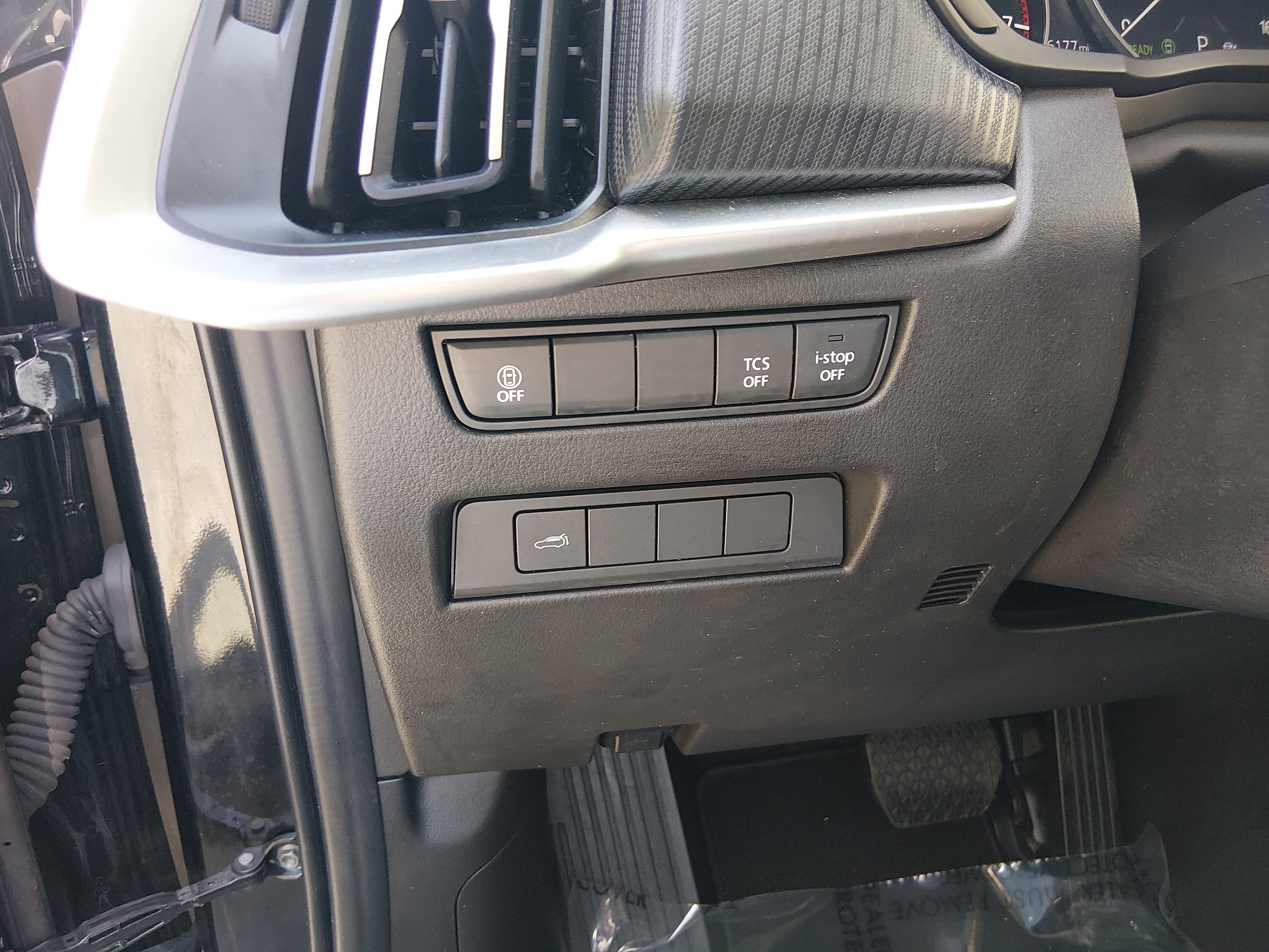 2025 Mazda CX-90 Select Package - Photo 13