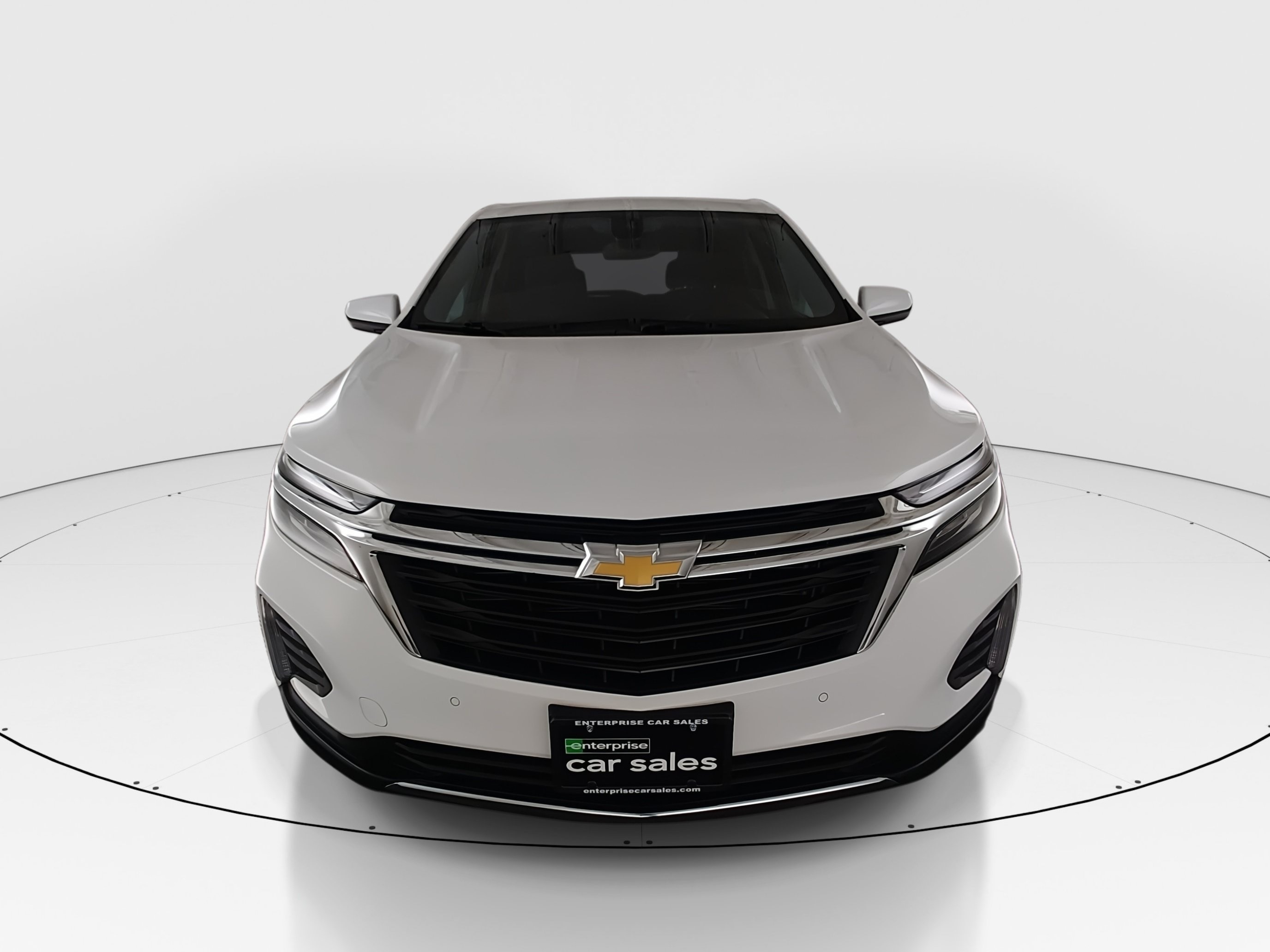 2024 Chevrolet Equinox LT - Photo 2