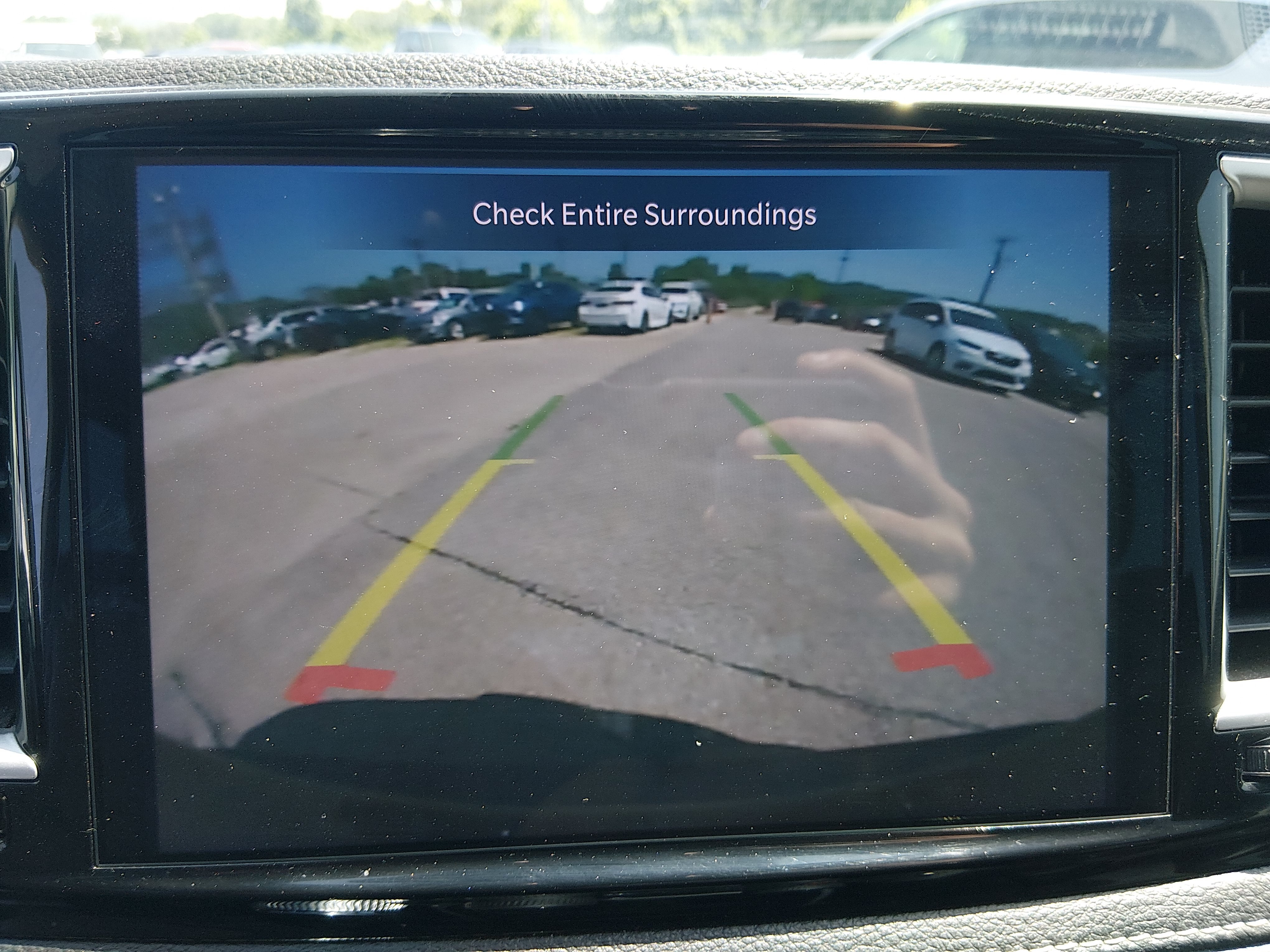 2024 Chrysler Pacifica PHEV Select - Photo 16