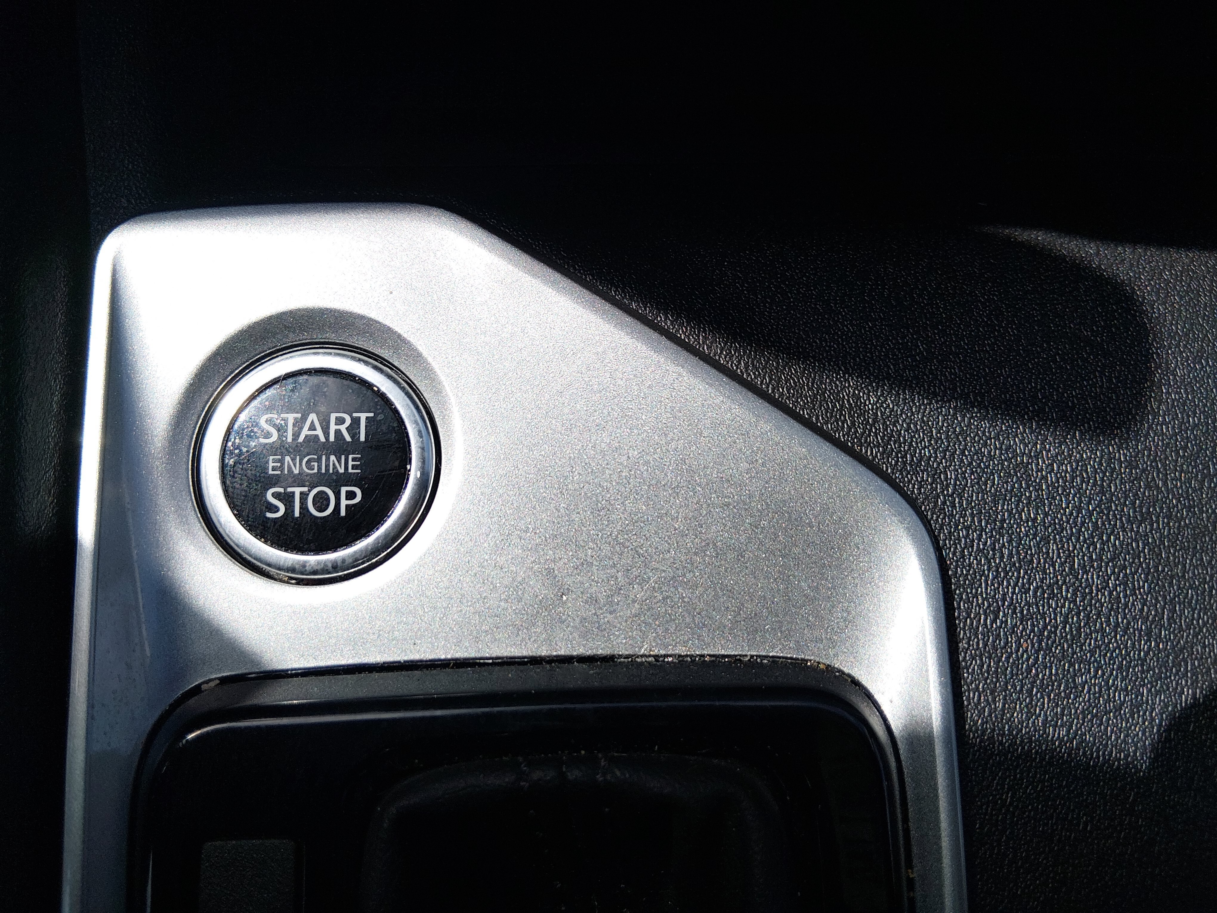 2025 Nissan Altima SV - Photo 19
