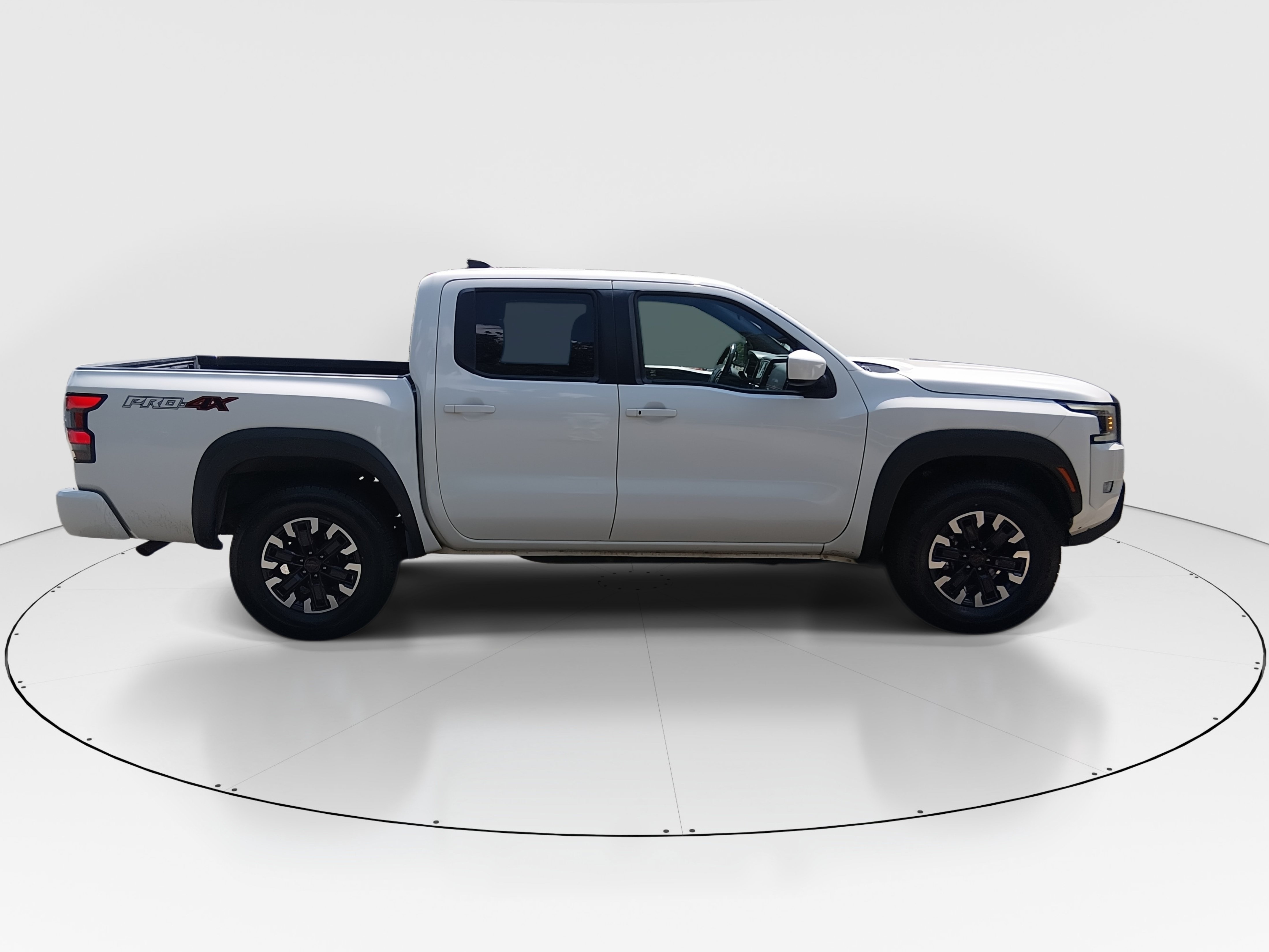 2024 Nissan Frontier PRO-4X - Photo 8