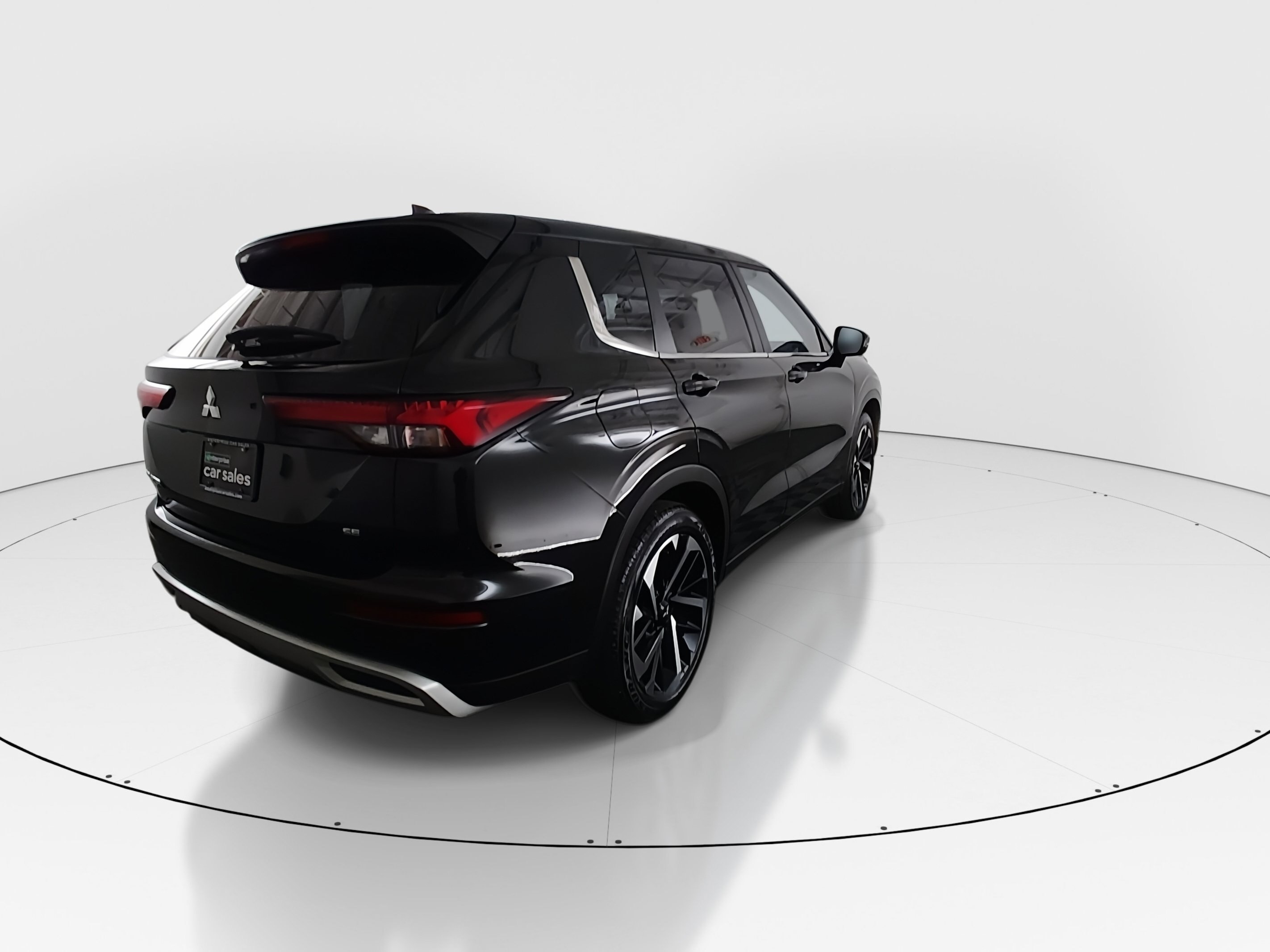 2024 Mitsubishi Outlander SE - Photo 7