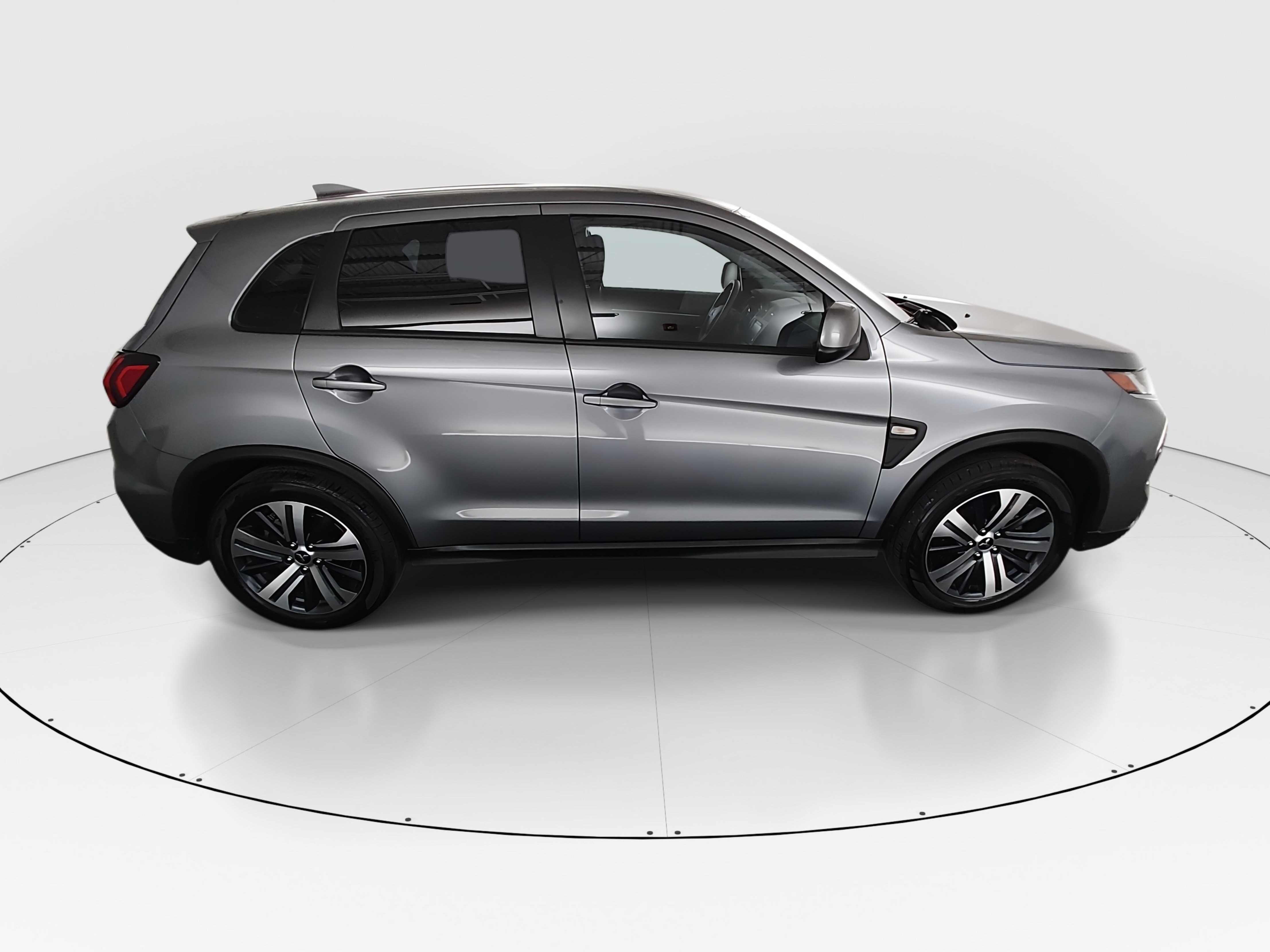 2025 Mitsubishi Outlander Sport ES - Photo 8