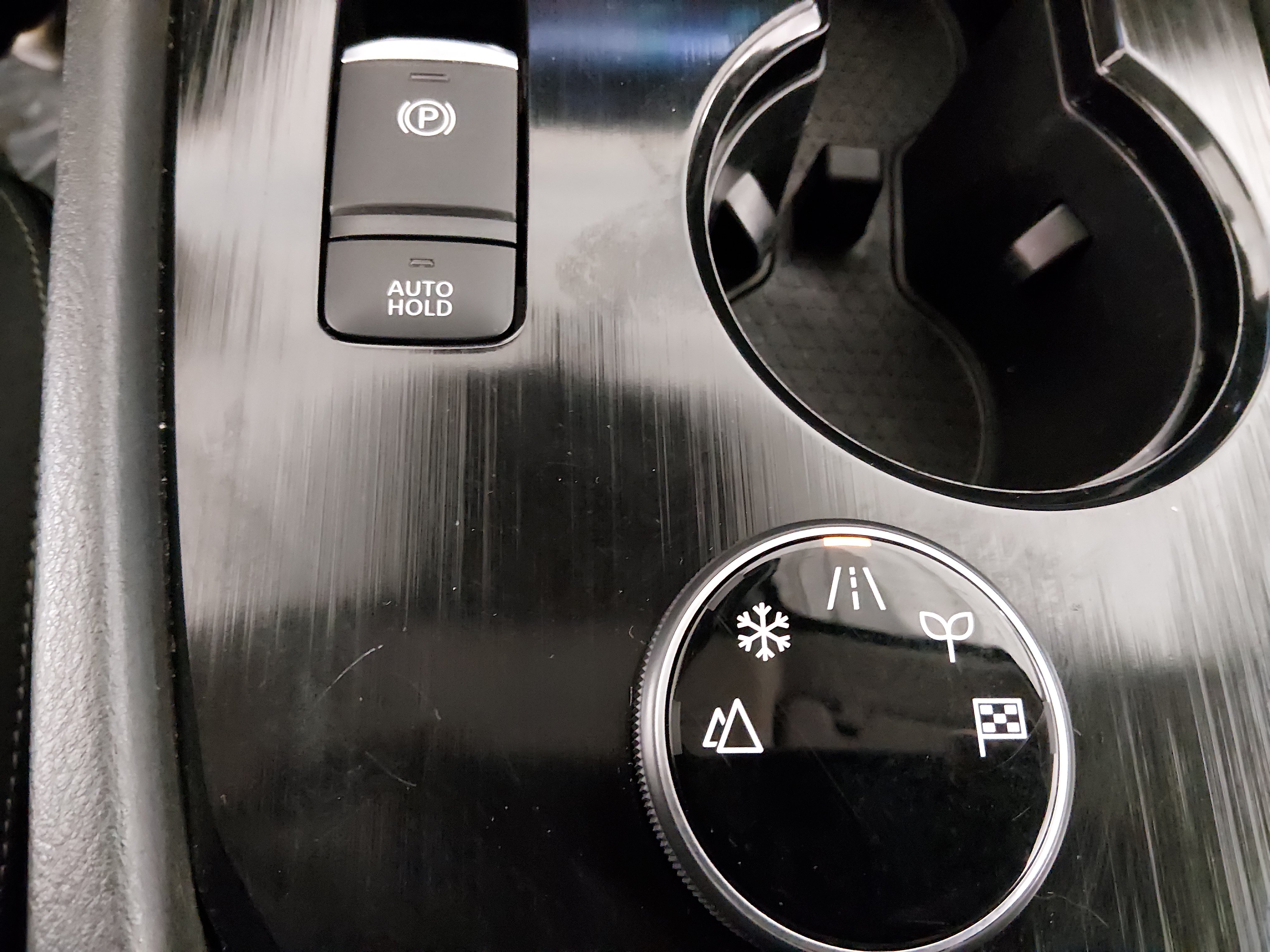 2023 Nissan Rogue SV - Photo 16