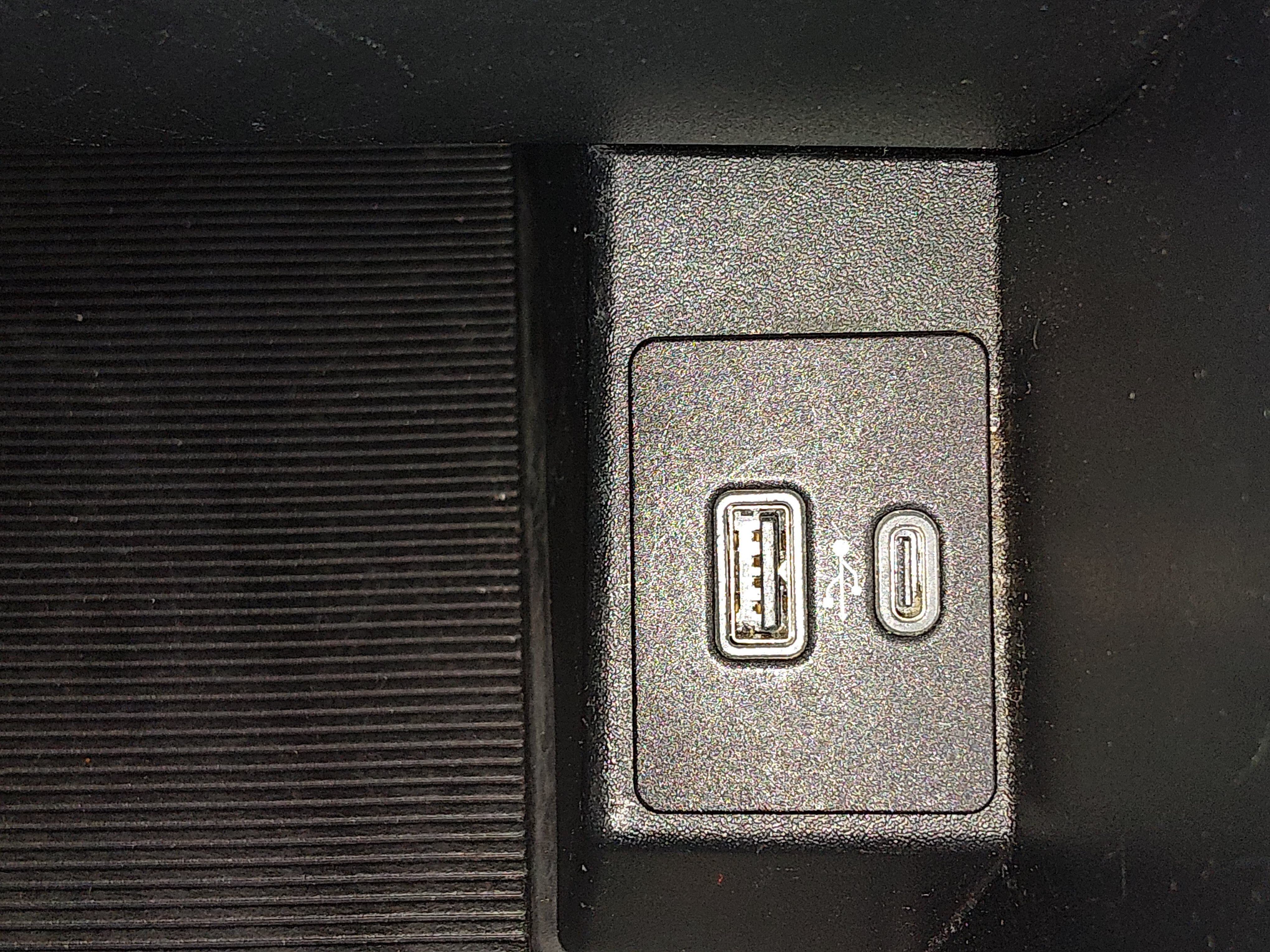 2024 Ford Edge SEL - Photo 18