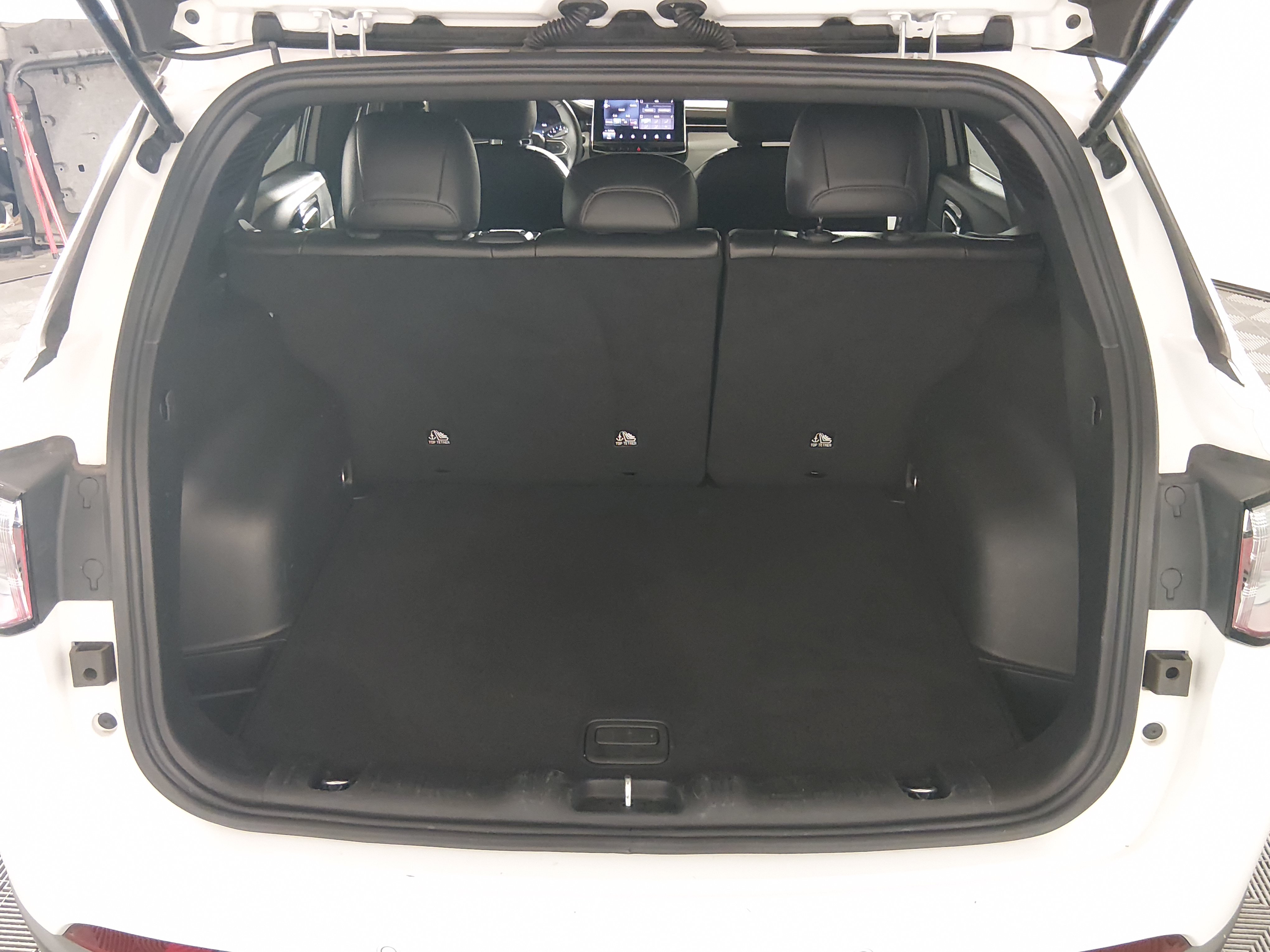 2025 Jeep Compass Limited - Photo 11