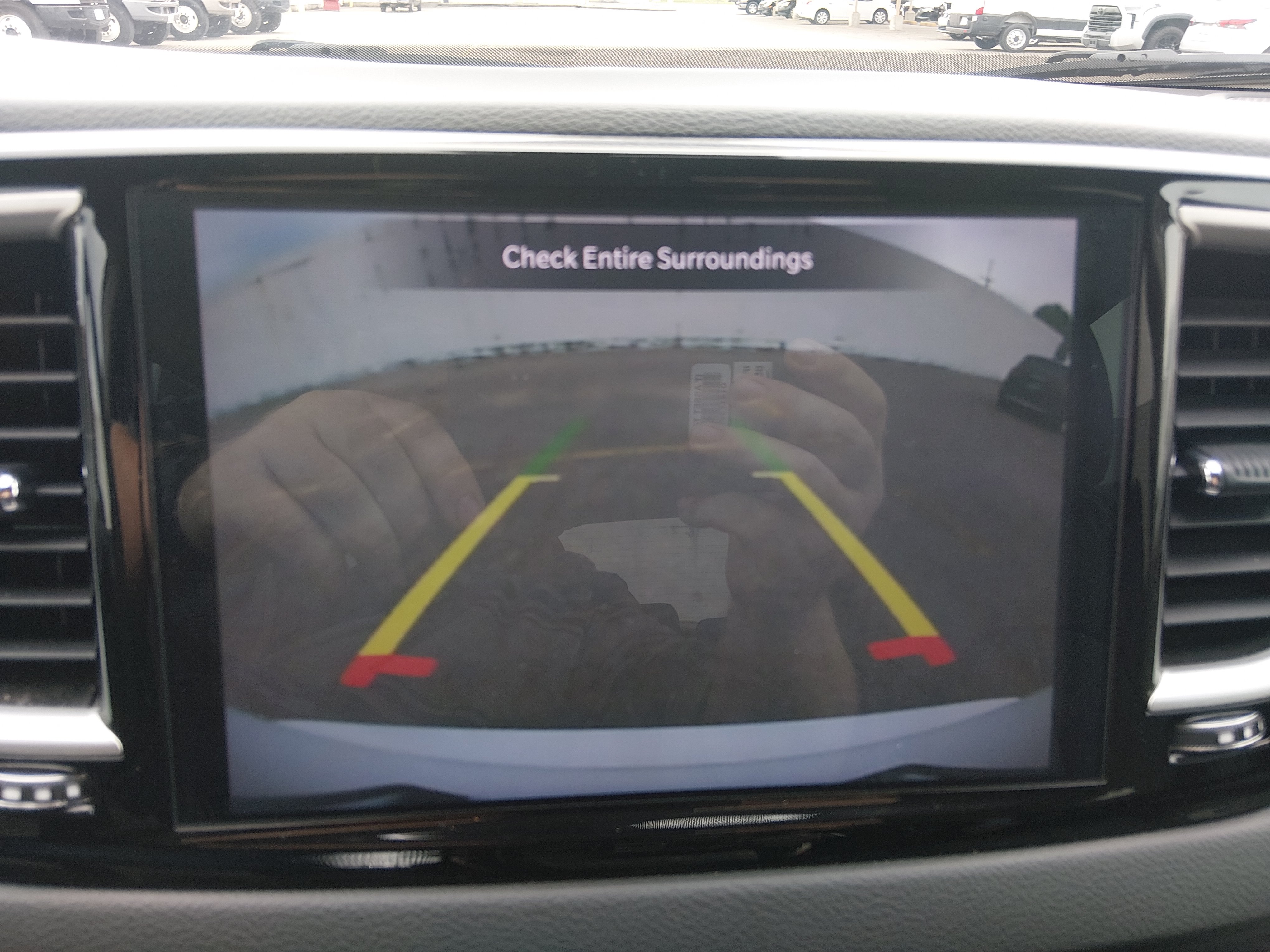 2023 Chrysler Pacifica Touring L - Photo 16