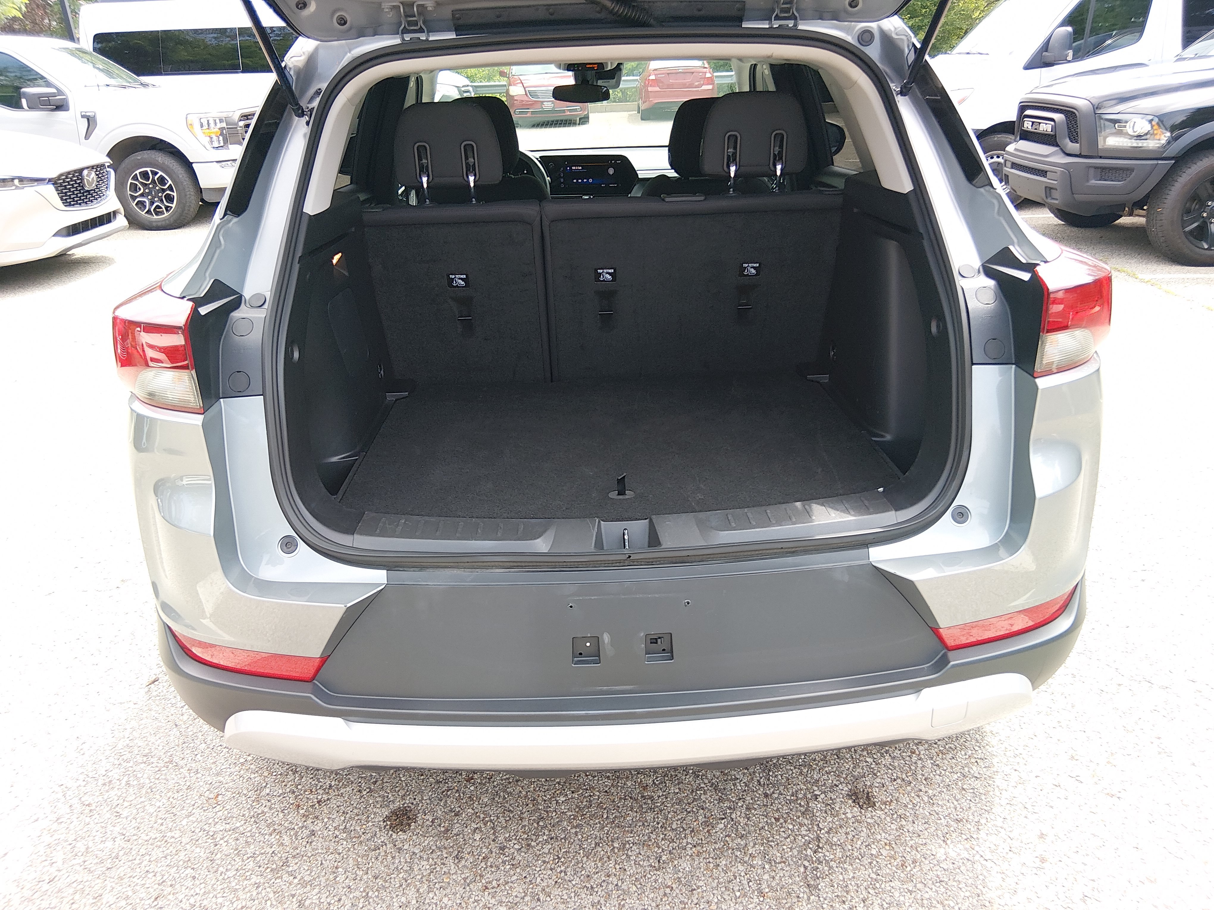 2025 Chevrolet Trailblazer LT - Photo 11