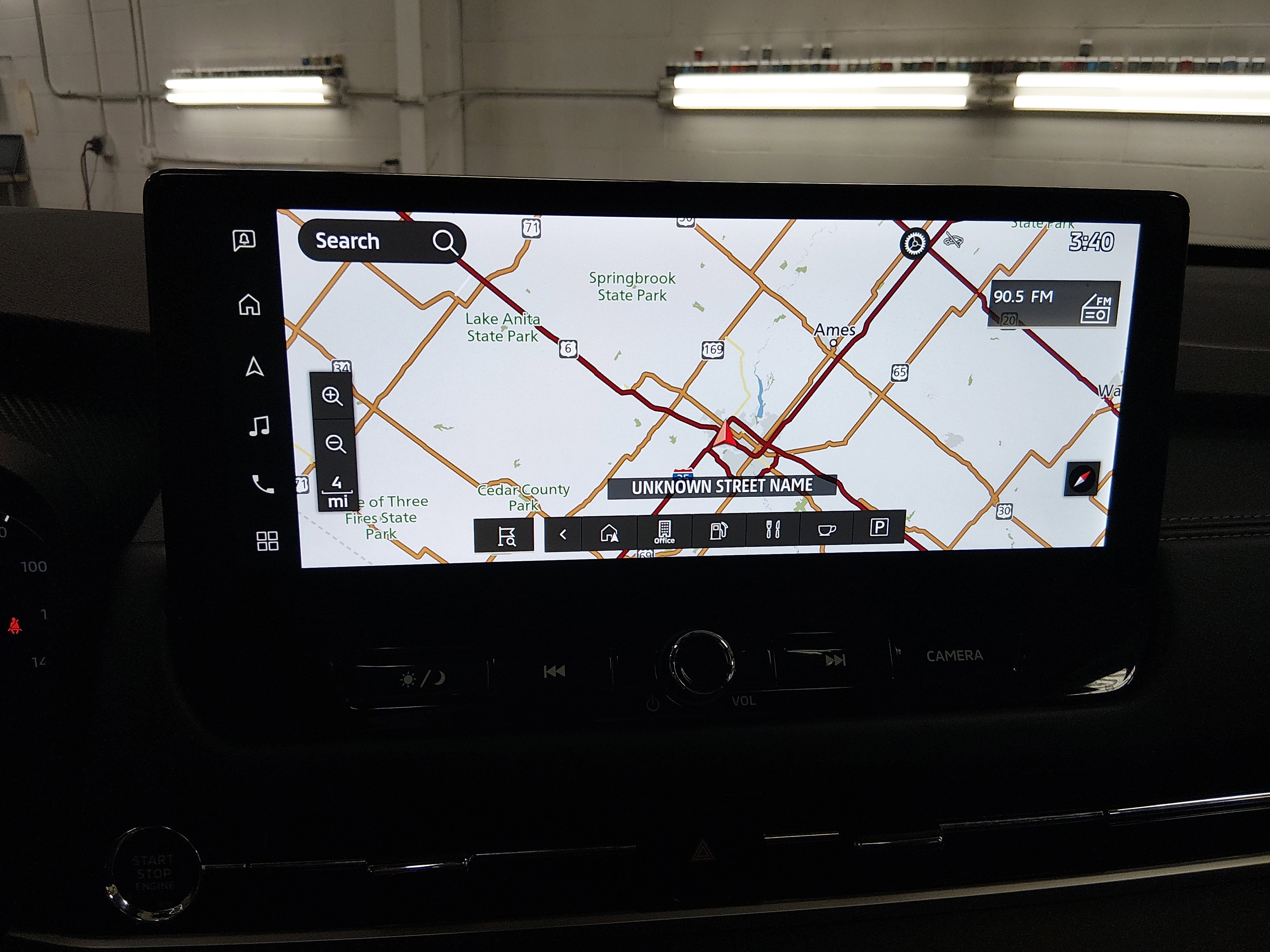 2025 Mitsubishi Outlander SEL - Photo 17