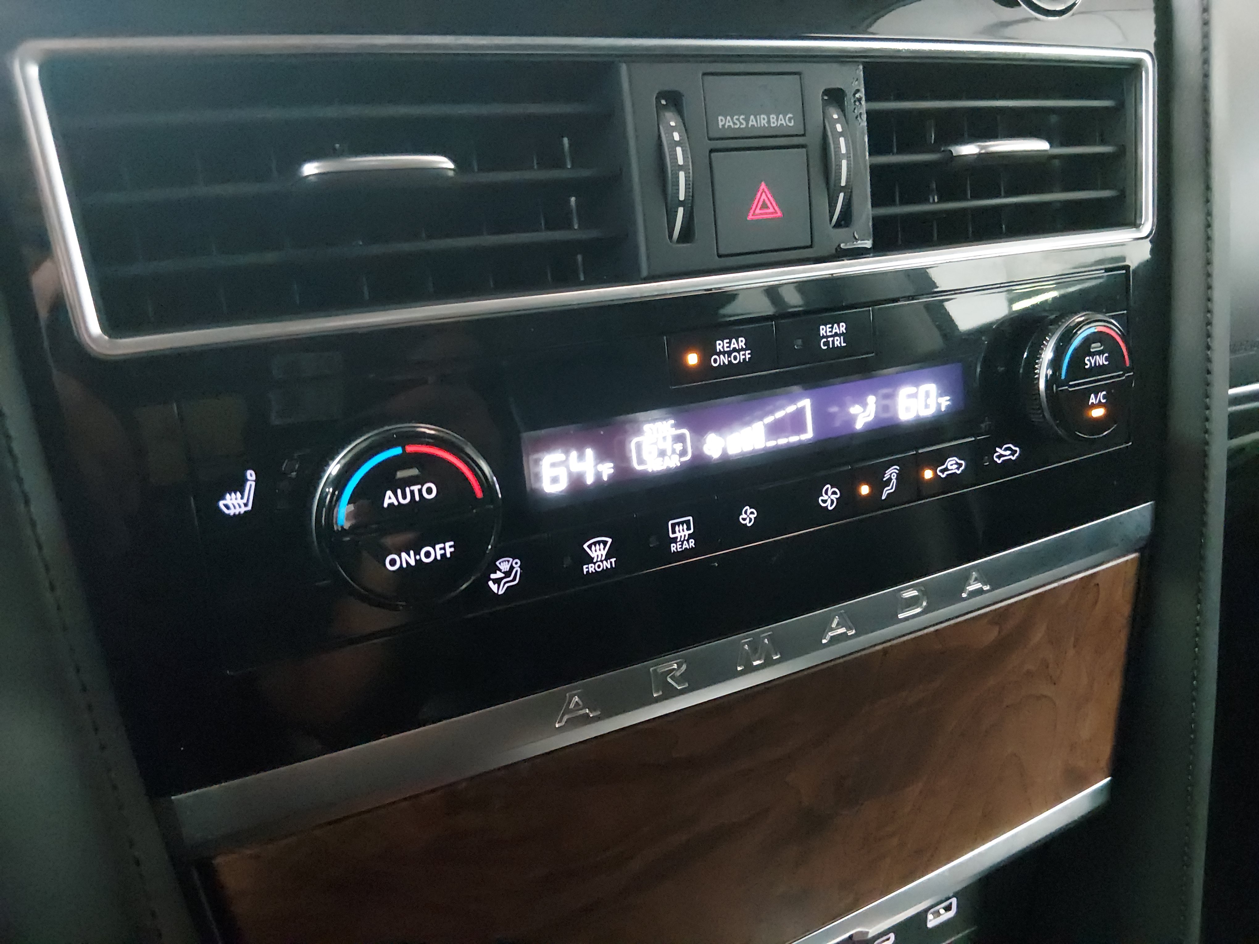 2024 Nissan Armada SL - Photo 19
