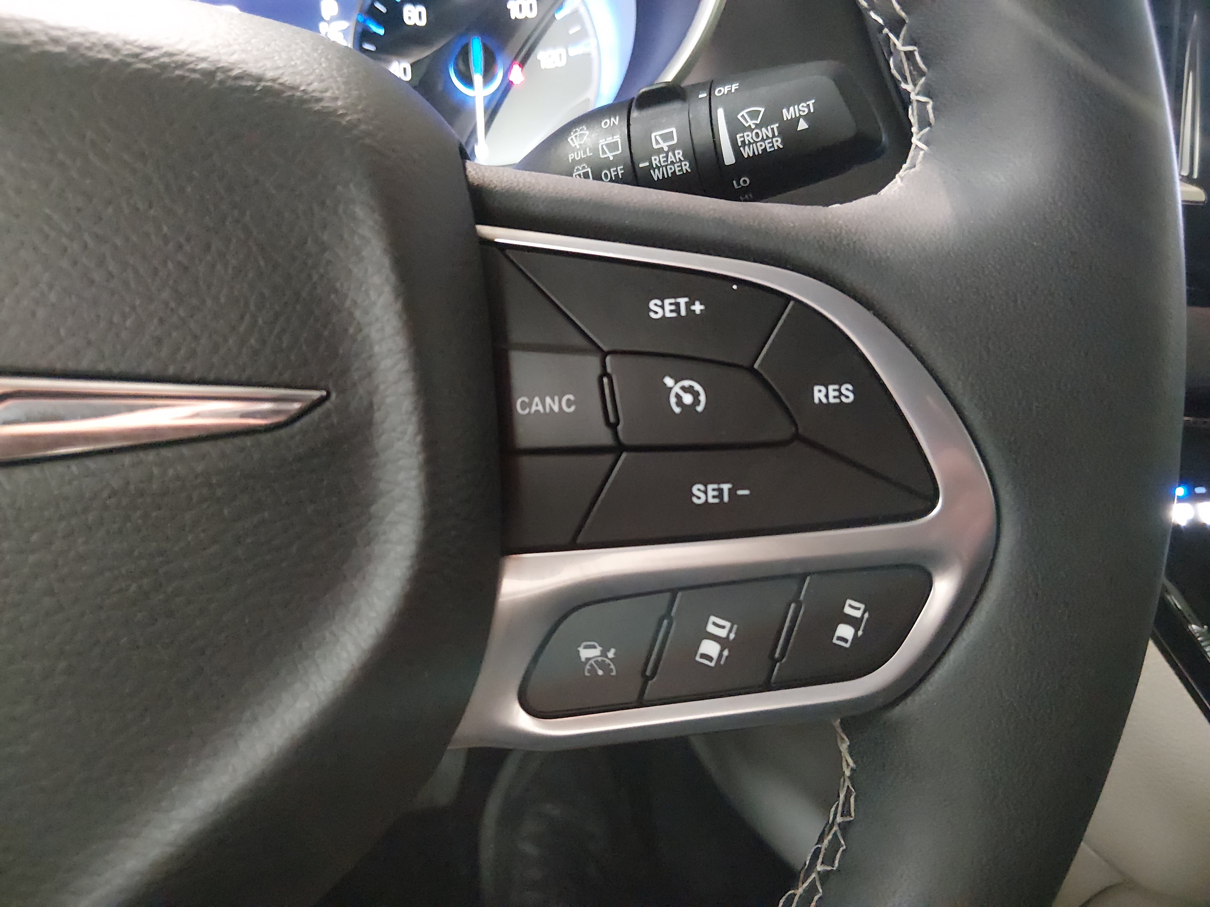 2024 Chrysler Pacifica Touring L - Photo 19