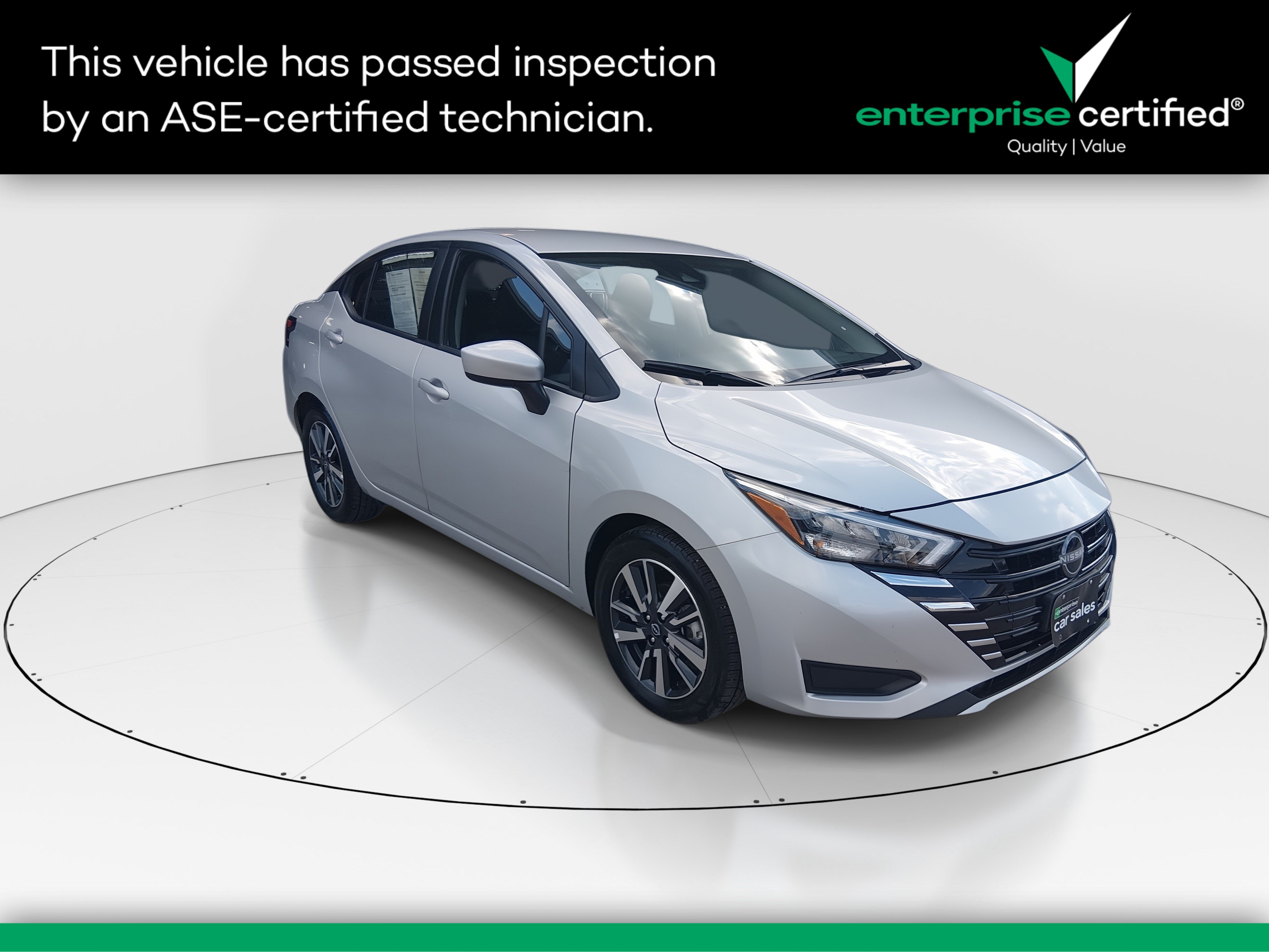 2025 Nissan Versa SV CVT