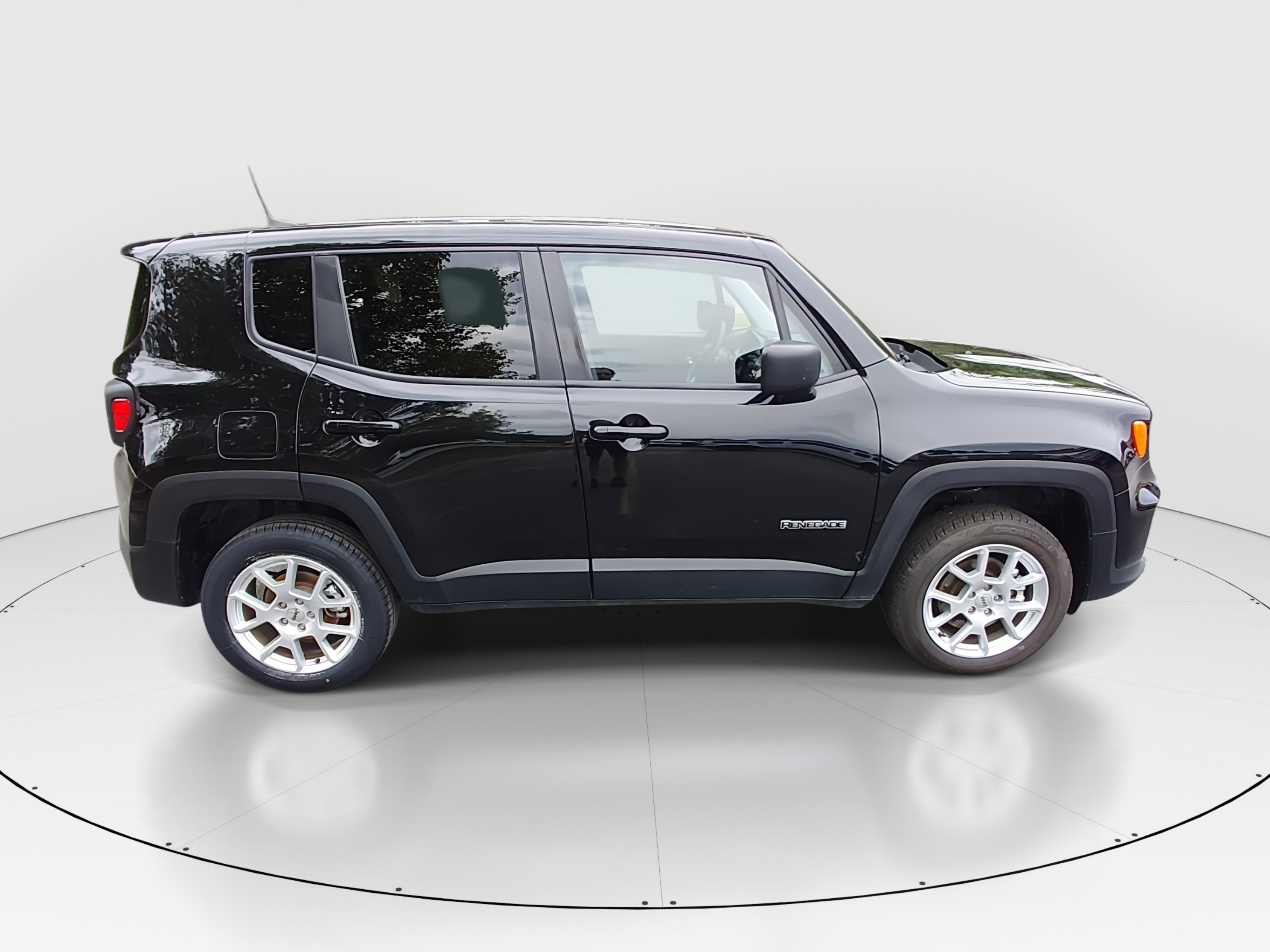 2023 Jeep Renegade Latitude - Photo 8