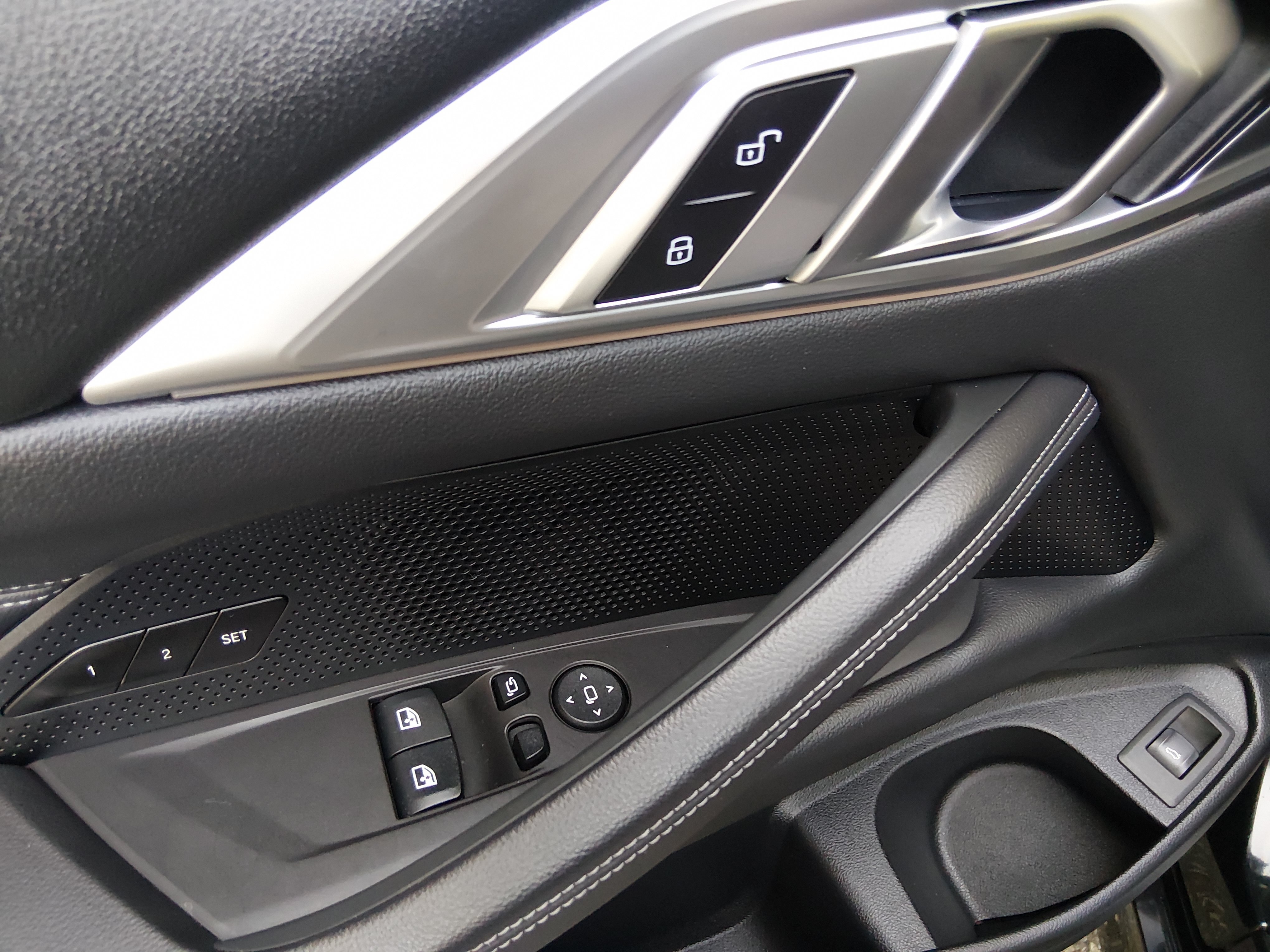 2025 BMW 4 Series 430i - Photo 21