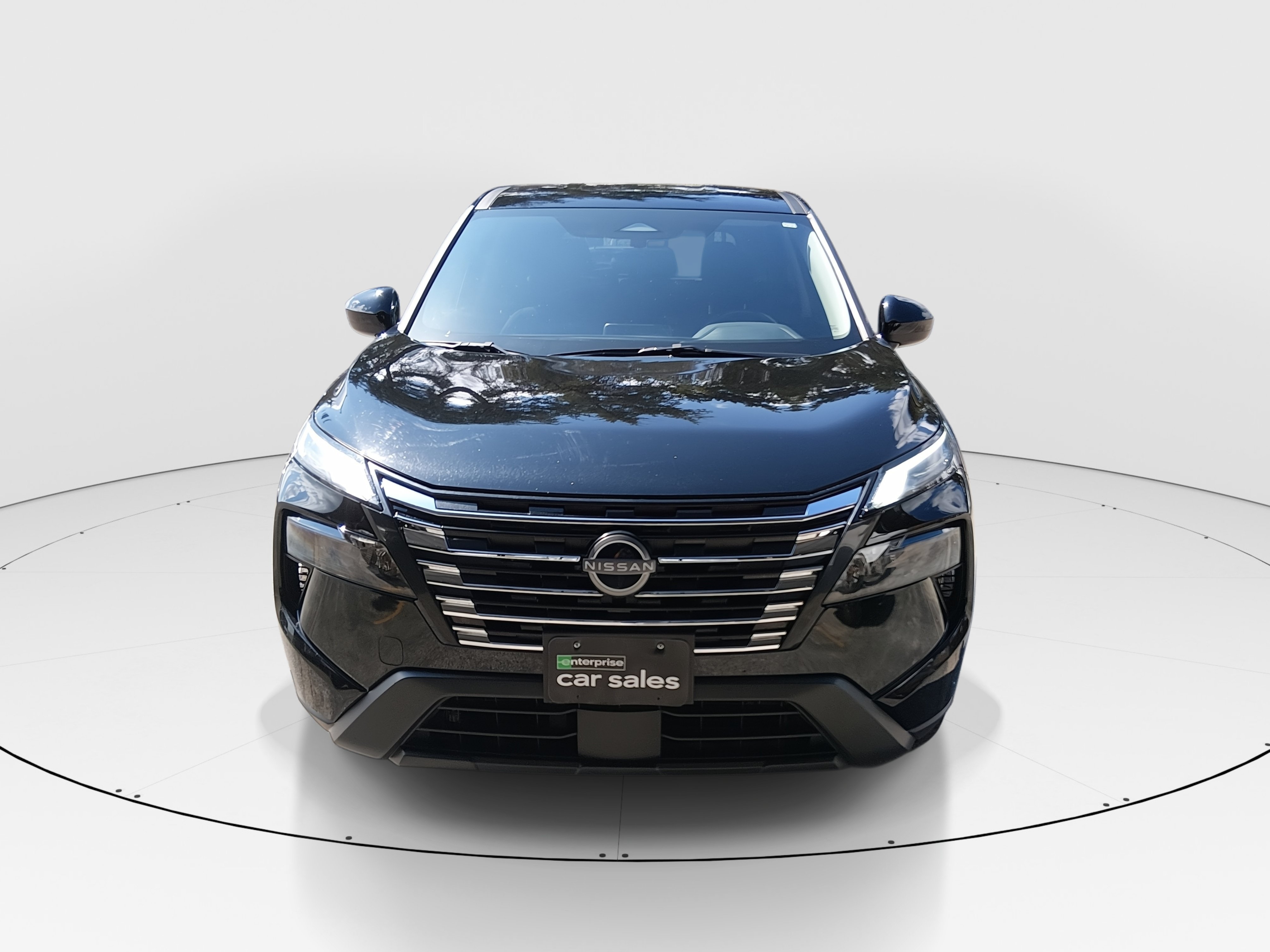2025 Nissan Rogue FWD SV, photo 2
