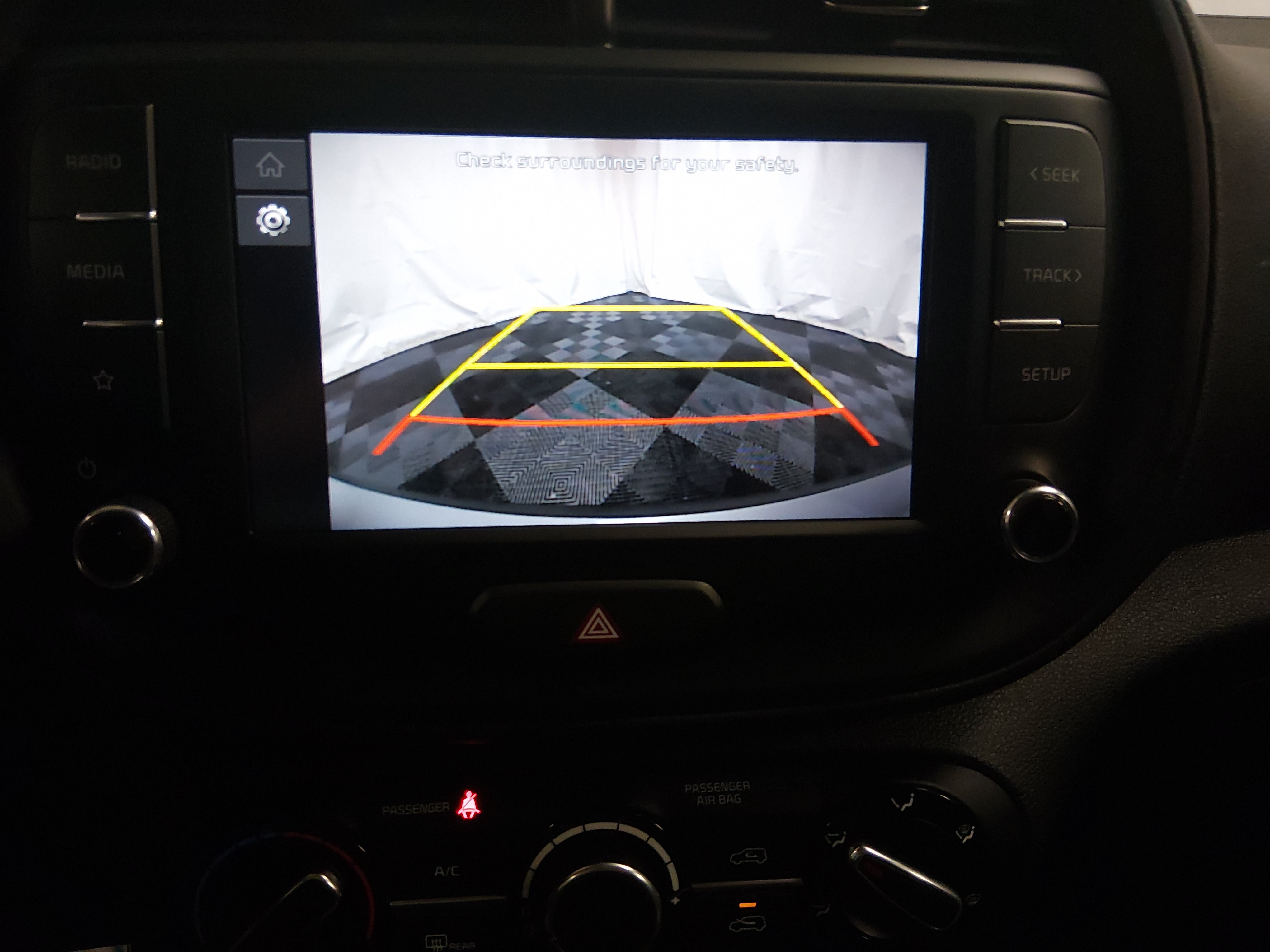 2024 Kia Soul LX - Photo 16