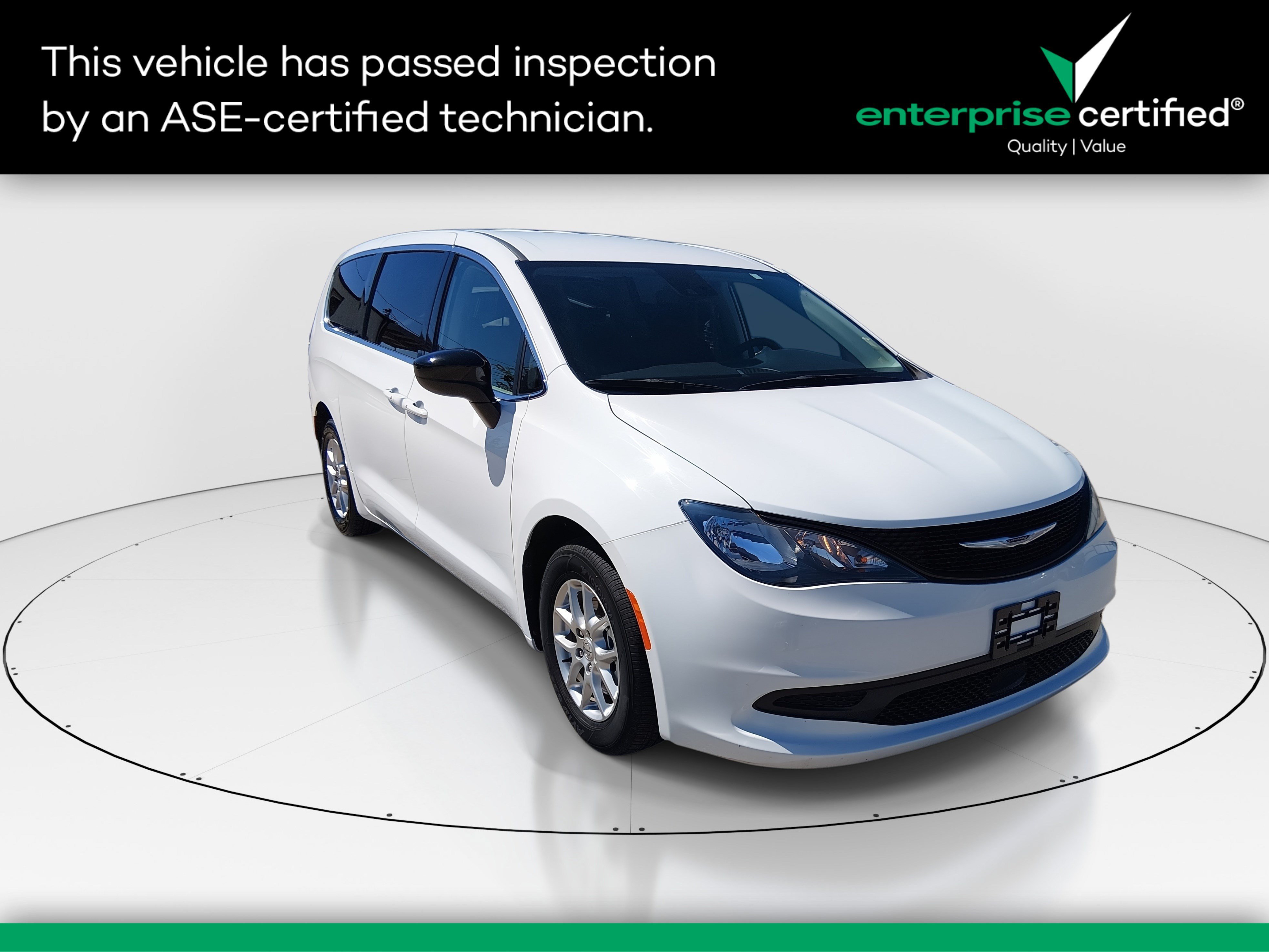 2024 Chrysler Voyager LX