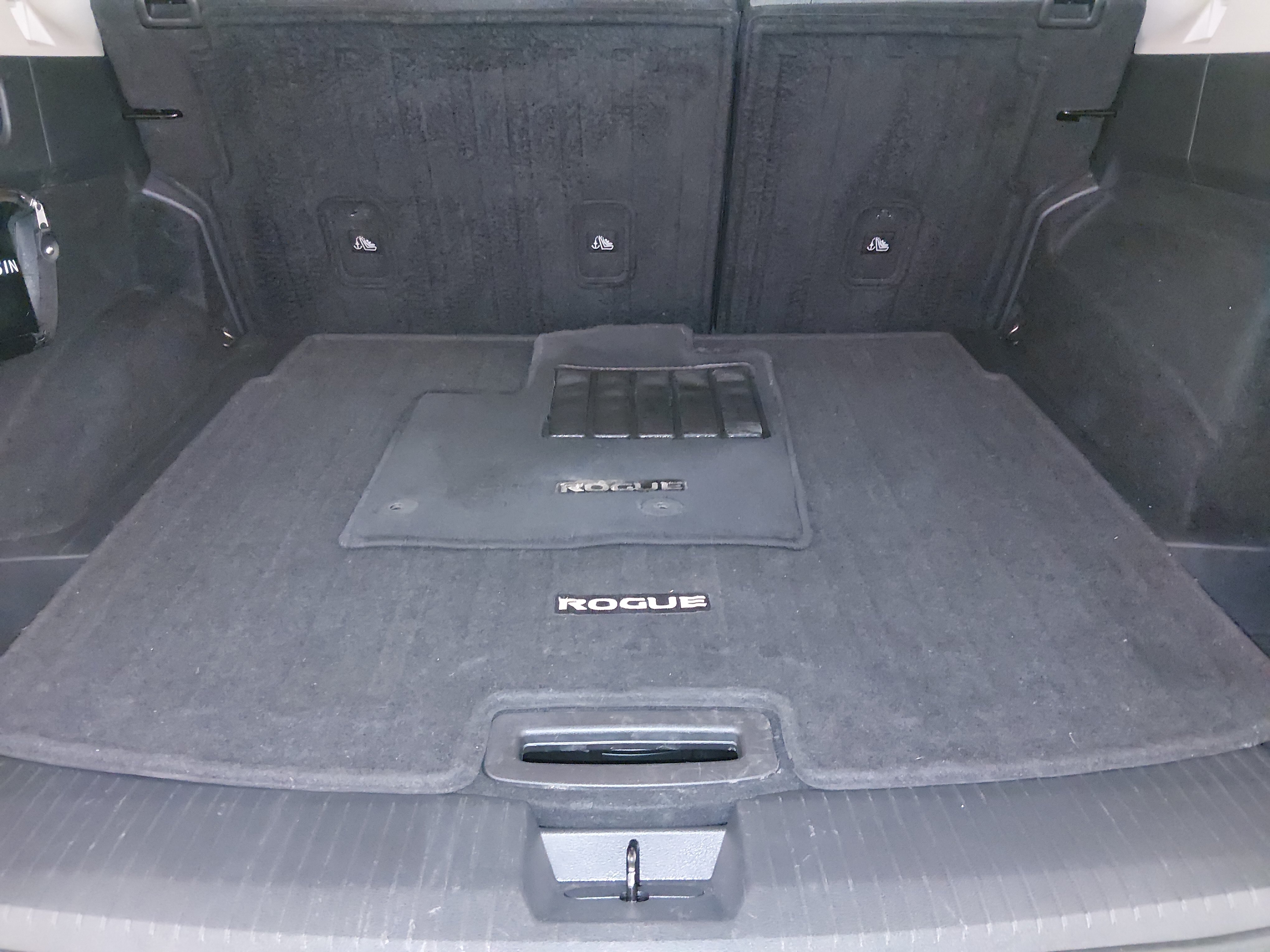 2023 Nissan Rogue SV - Photo 11