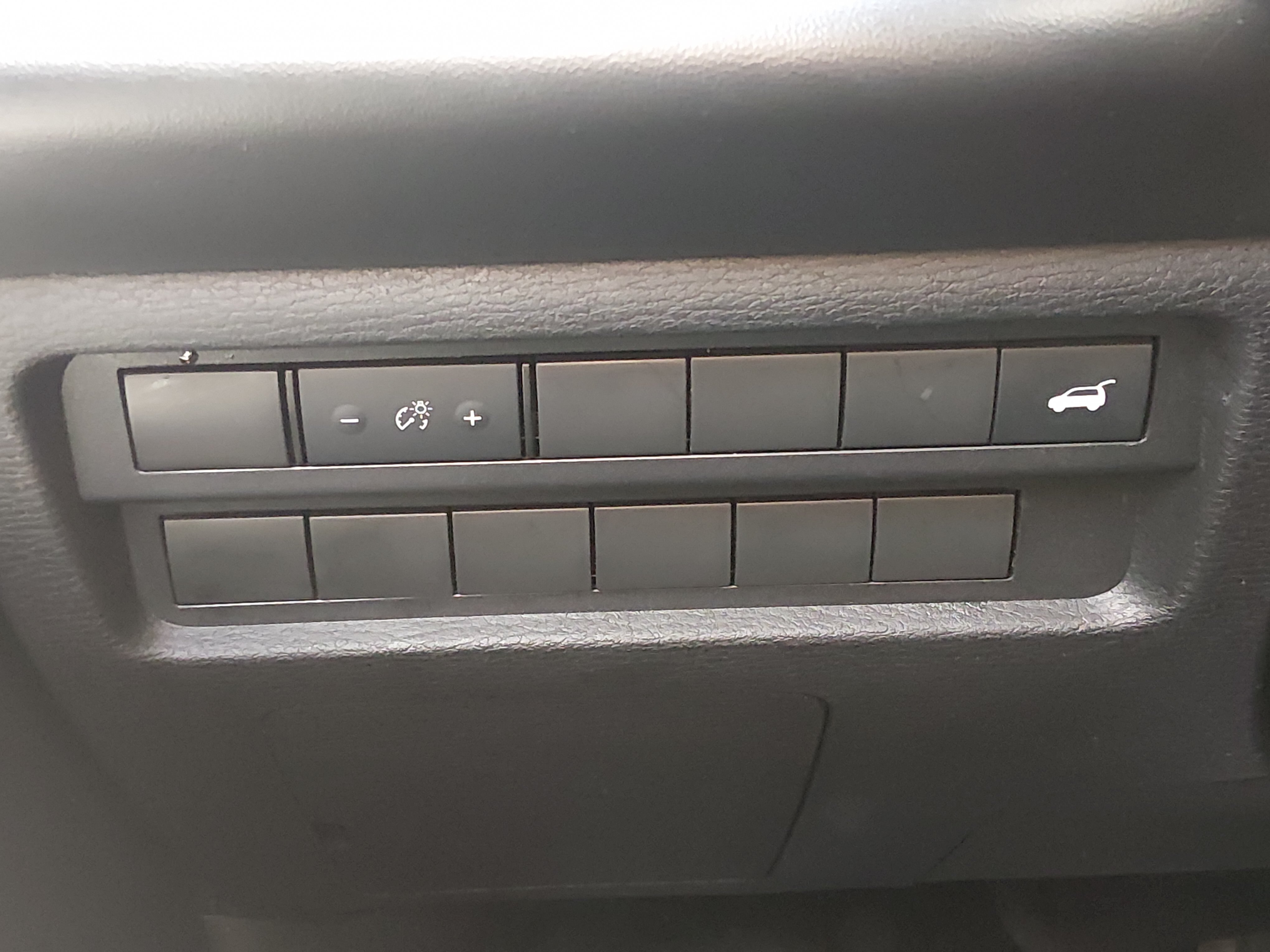 2024 Mitsubishi Outlander SE - Photo 13