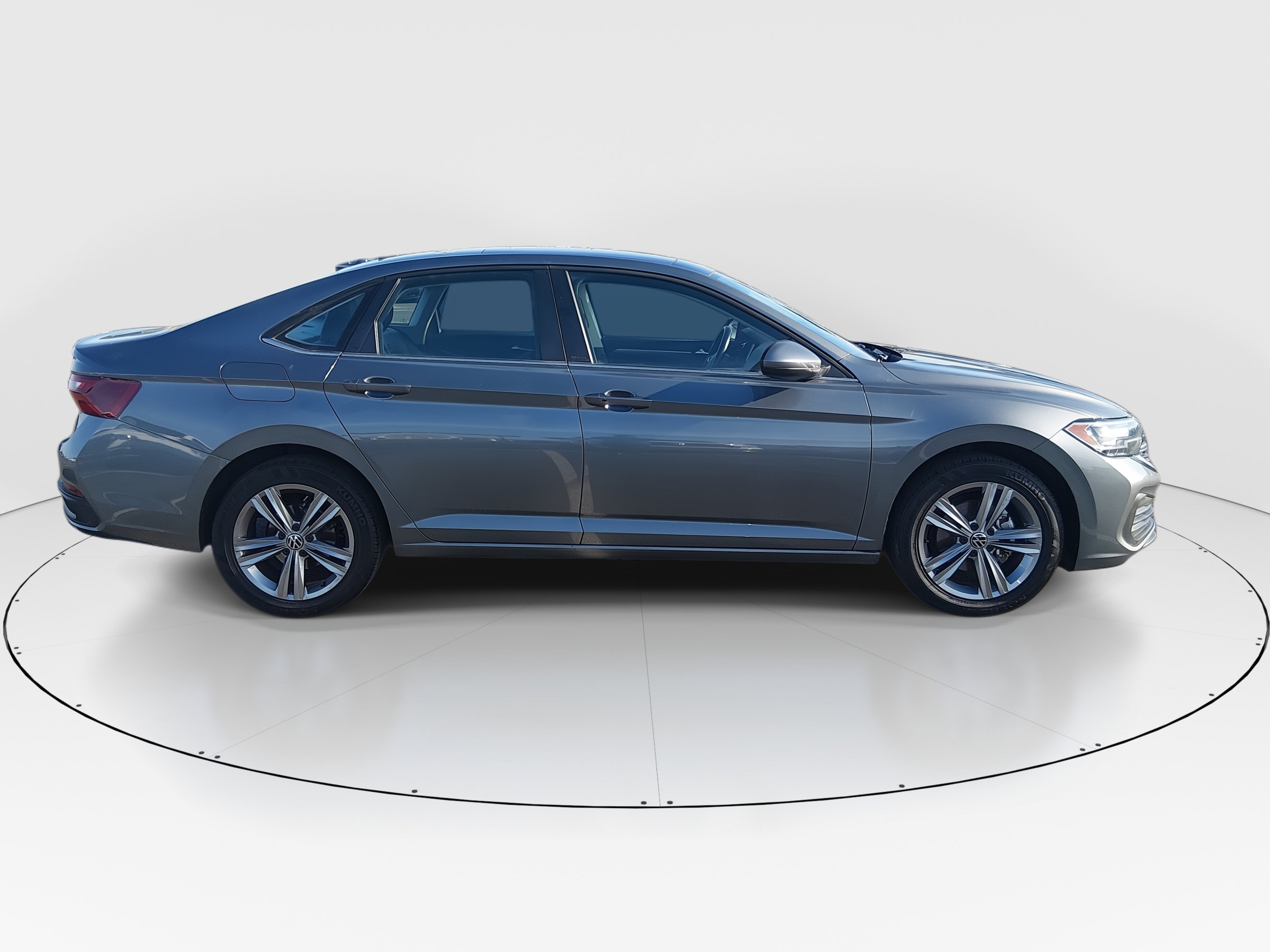 2024 Volkswagen Jetta SE - Photo 8