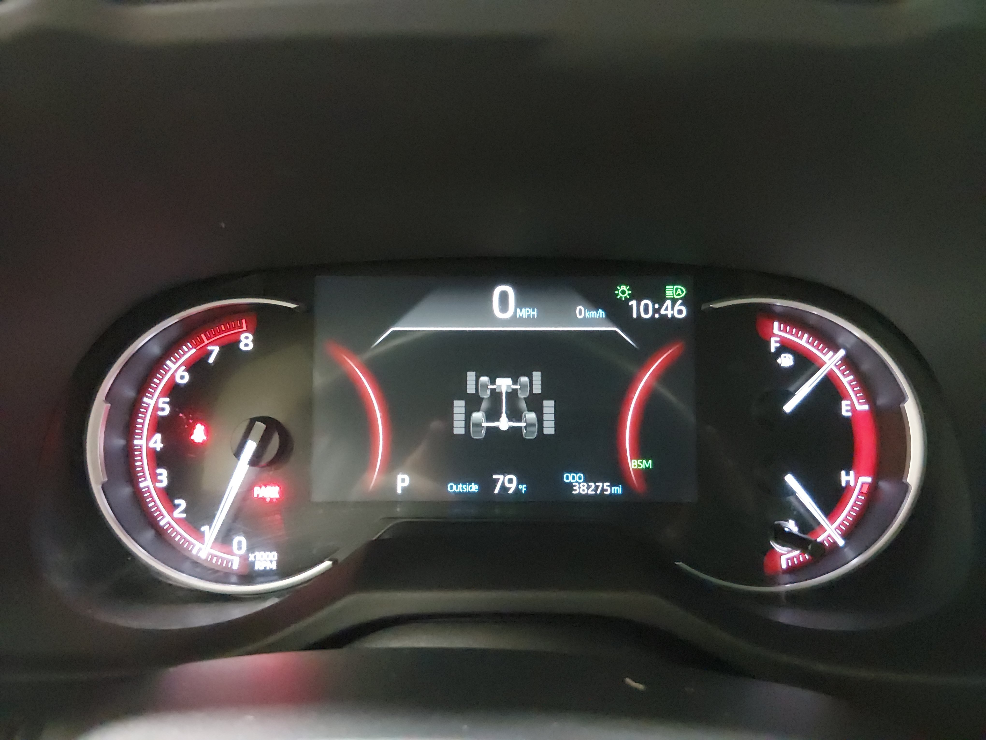 2025 Toyota RAV4 XLE - Photo 14