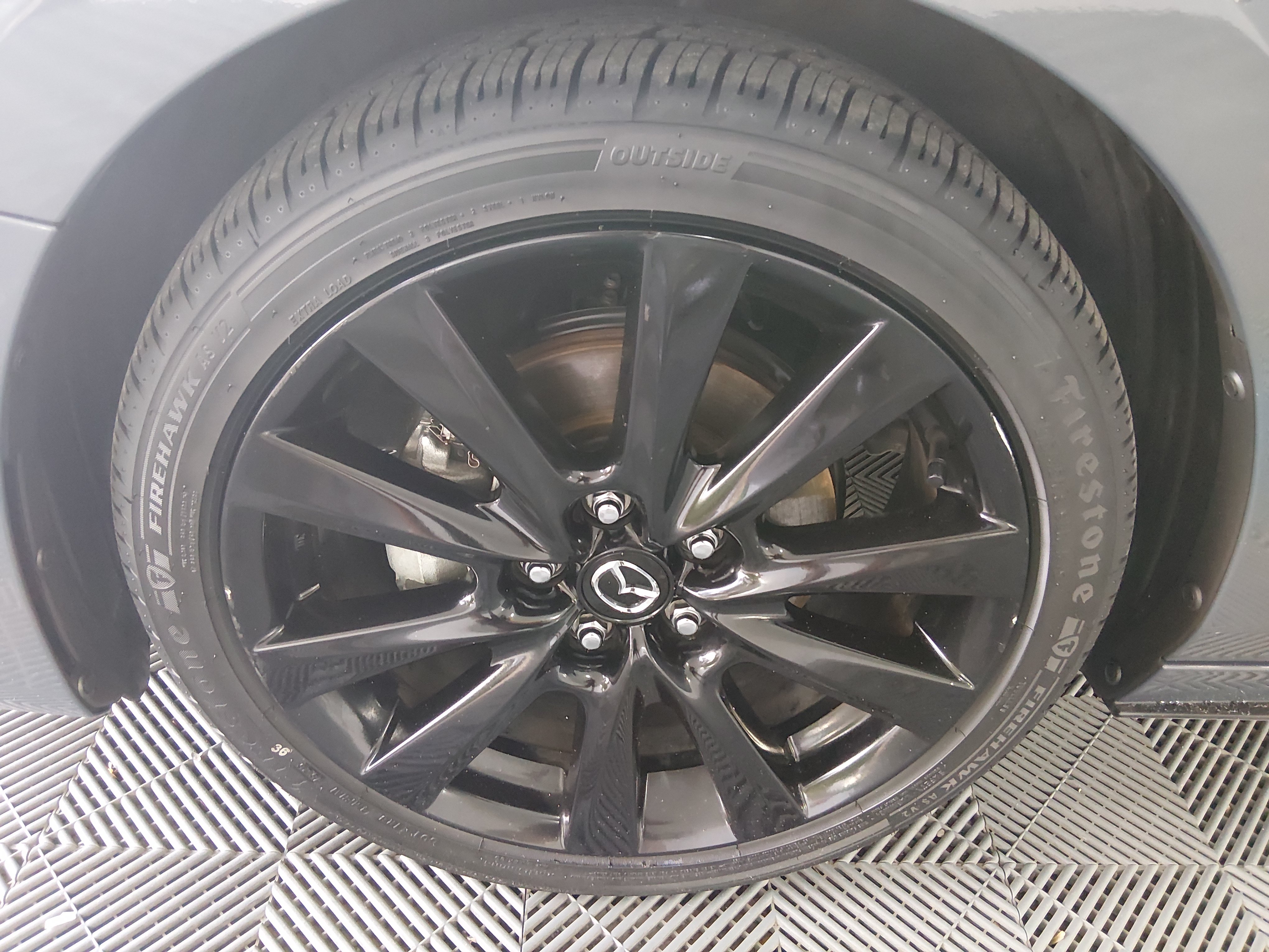 2024 Mazda Mazda3 Carbon Edition - Photo 10