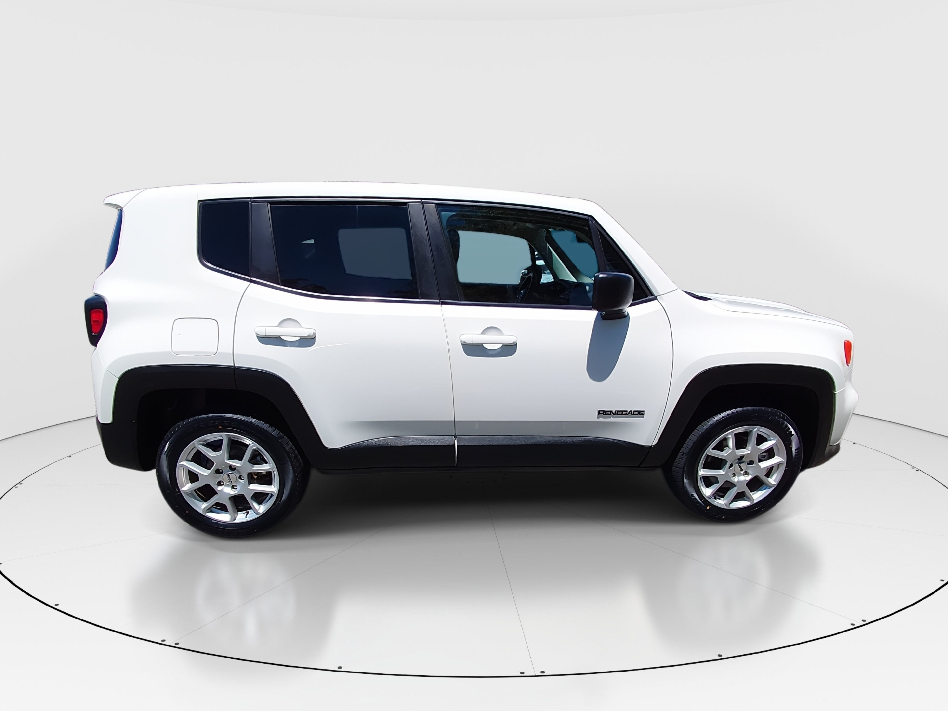 2023 Jeep Renegade Latitude - Photo 8