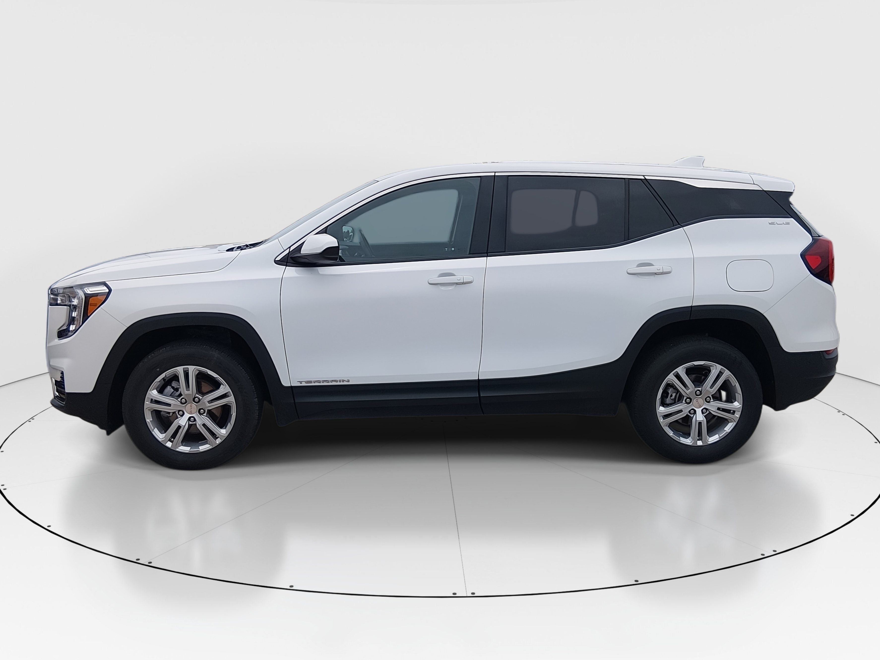 2024 GMC Terrain 4