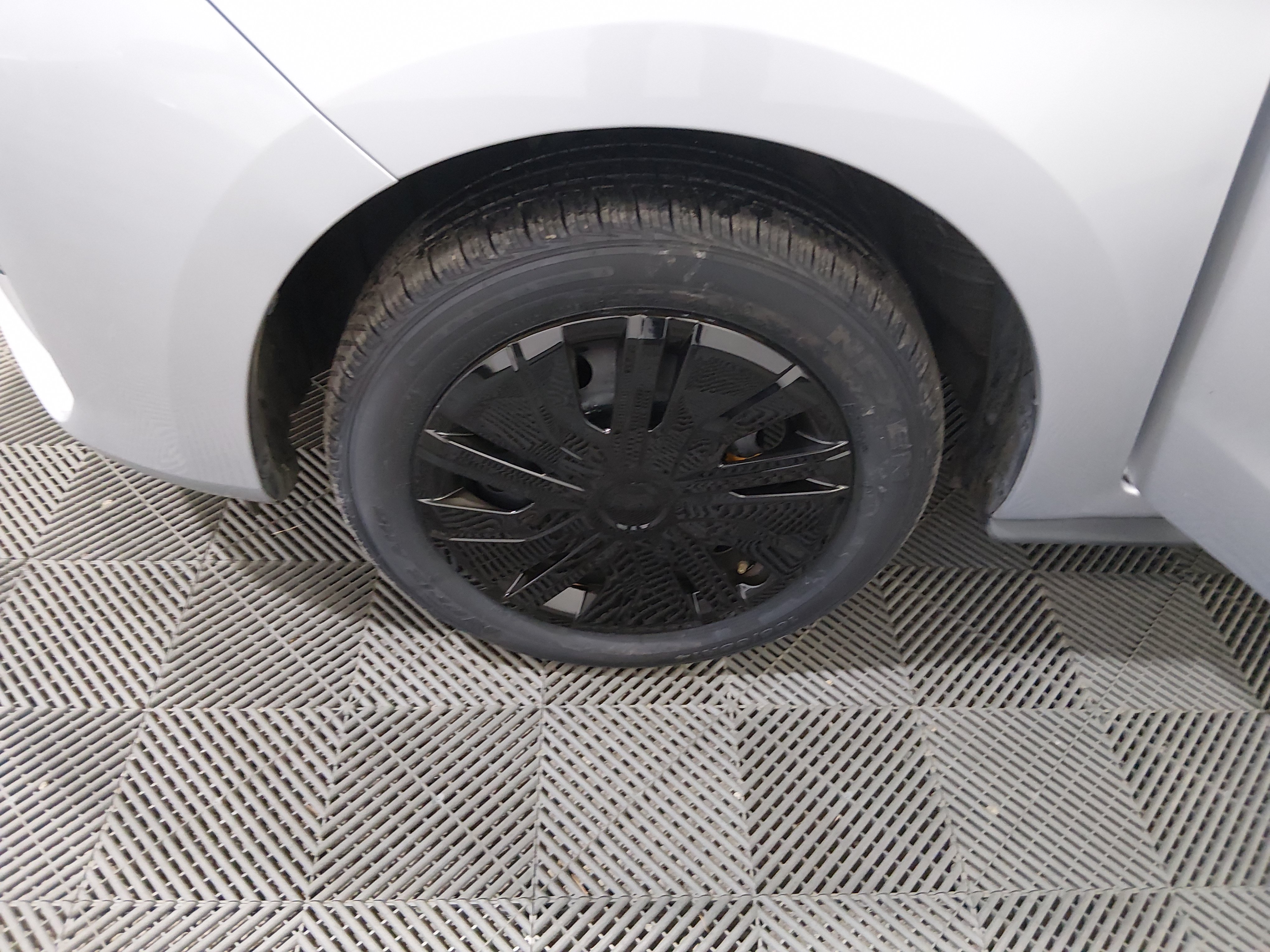 2024 Mitsubishi Mirage G4 ES - Photo 10