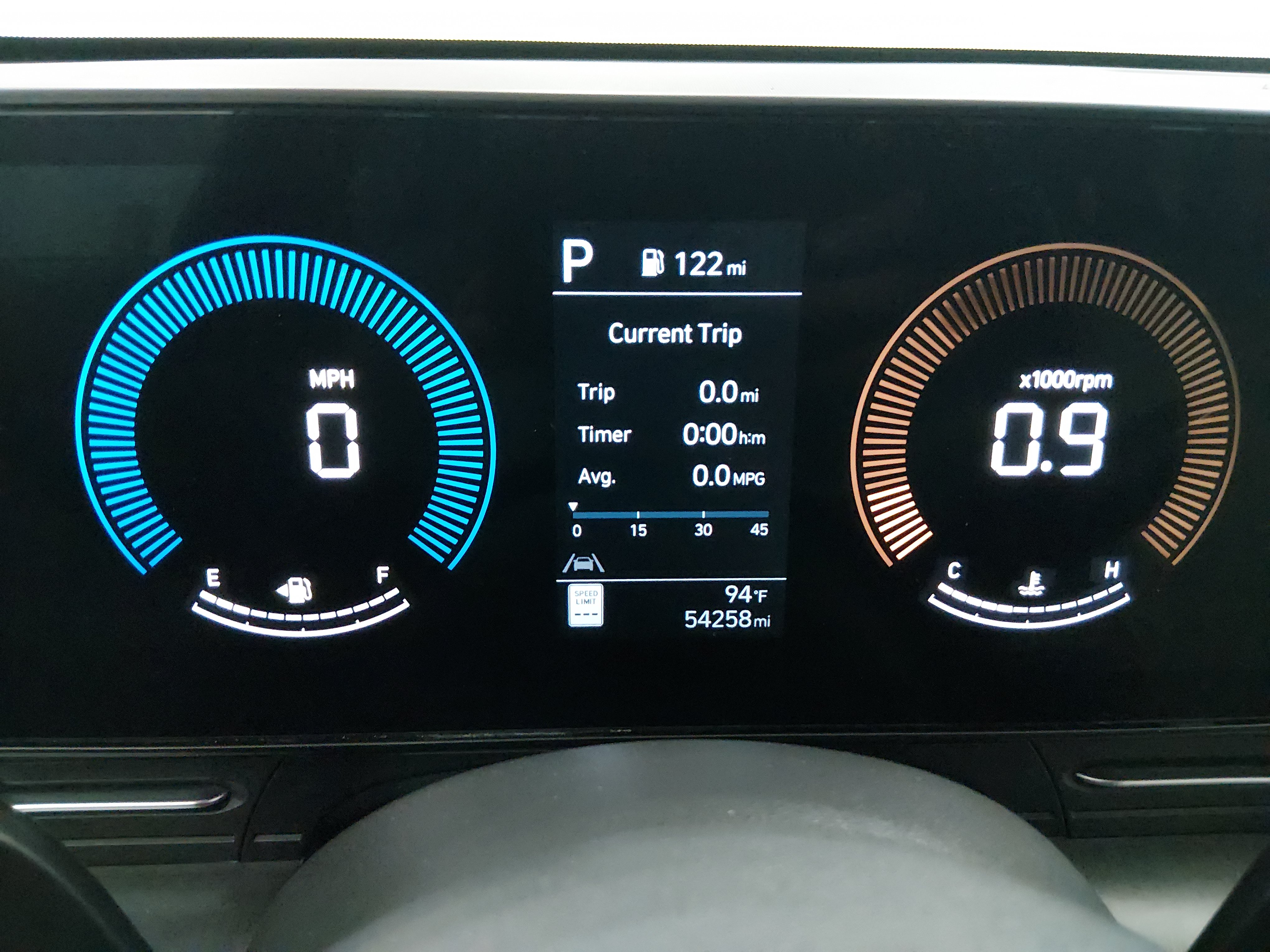 2025 Hyundai Kona SEL - Photo 14