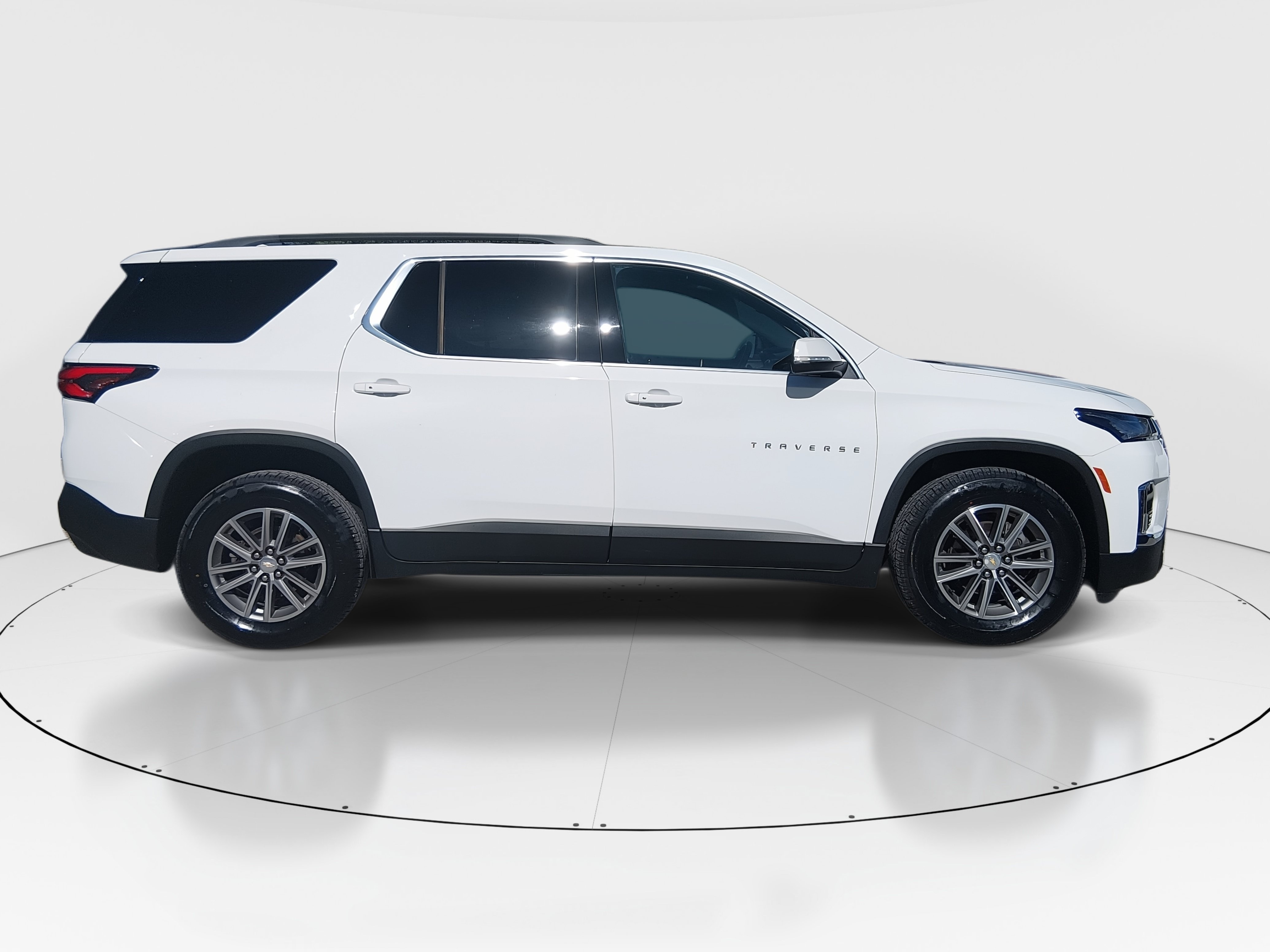 2023 Chevrolet Traverse 3LT - Photo 8