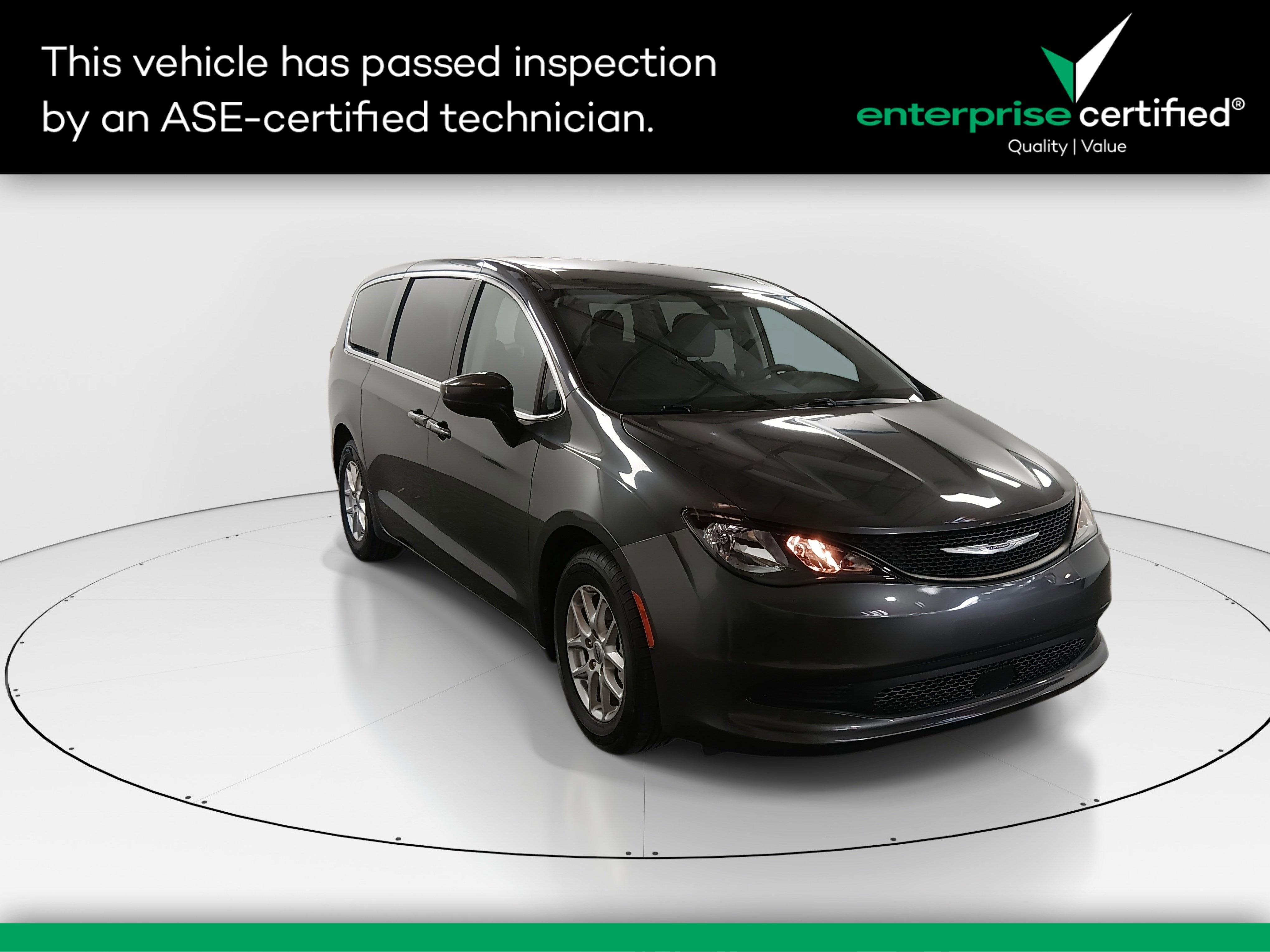 2022 Chrysler Voyager