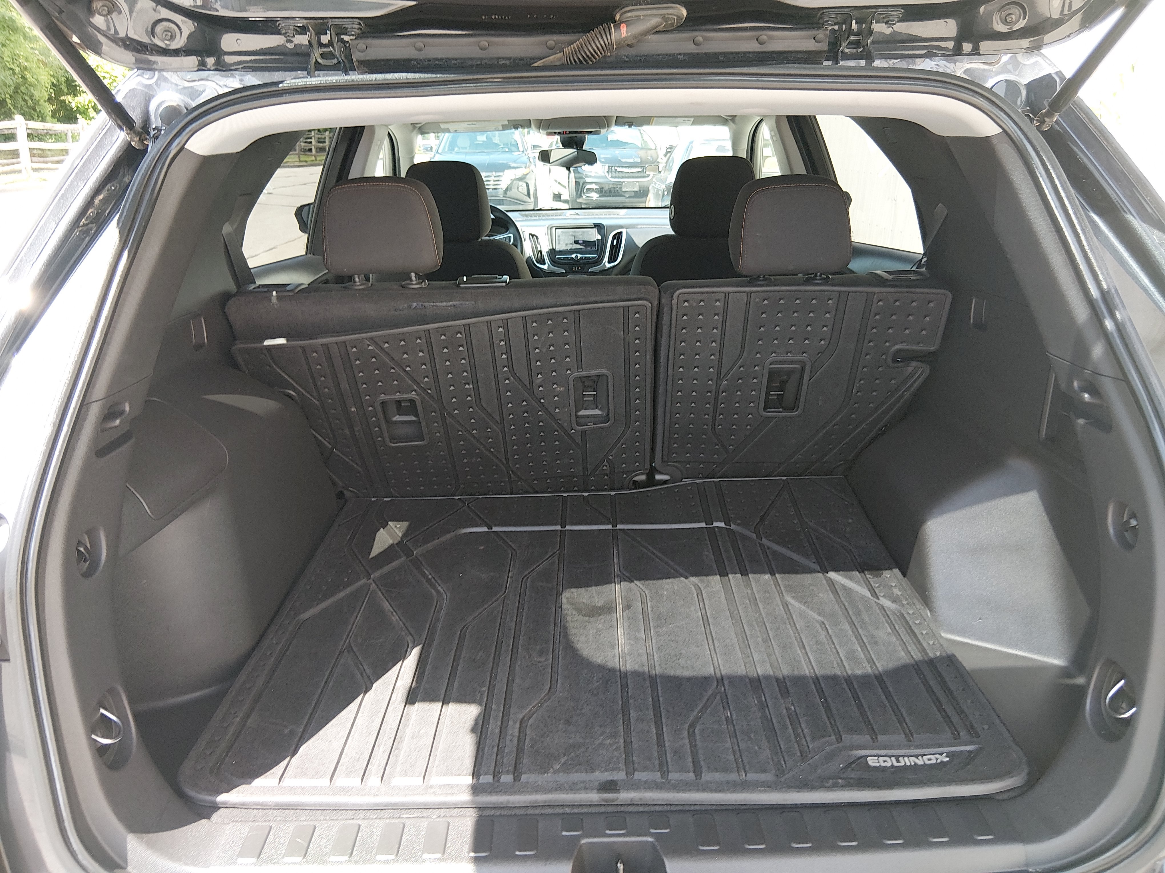 2023 Chevrolet Equinox LT - Photo 11