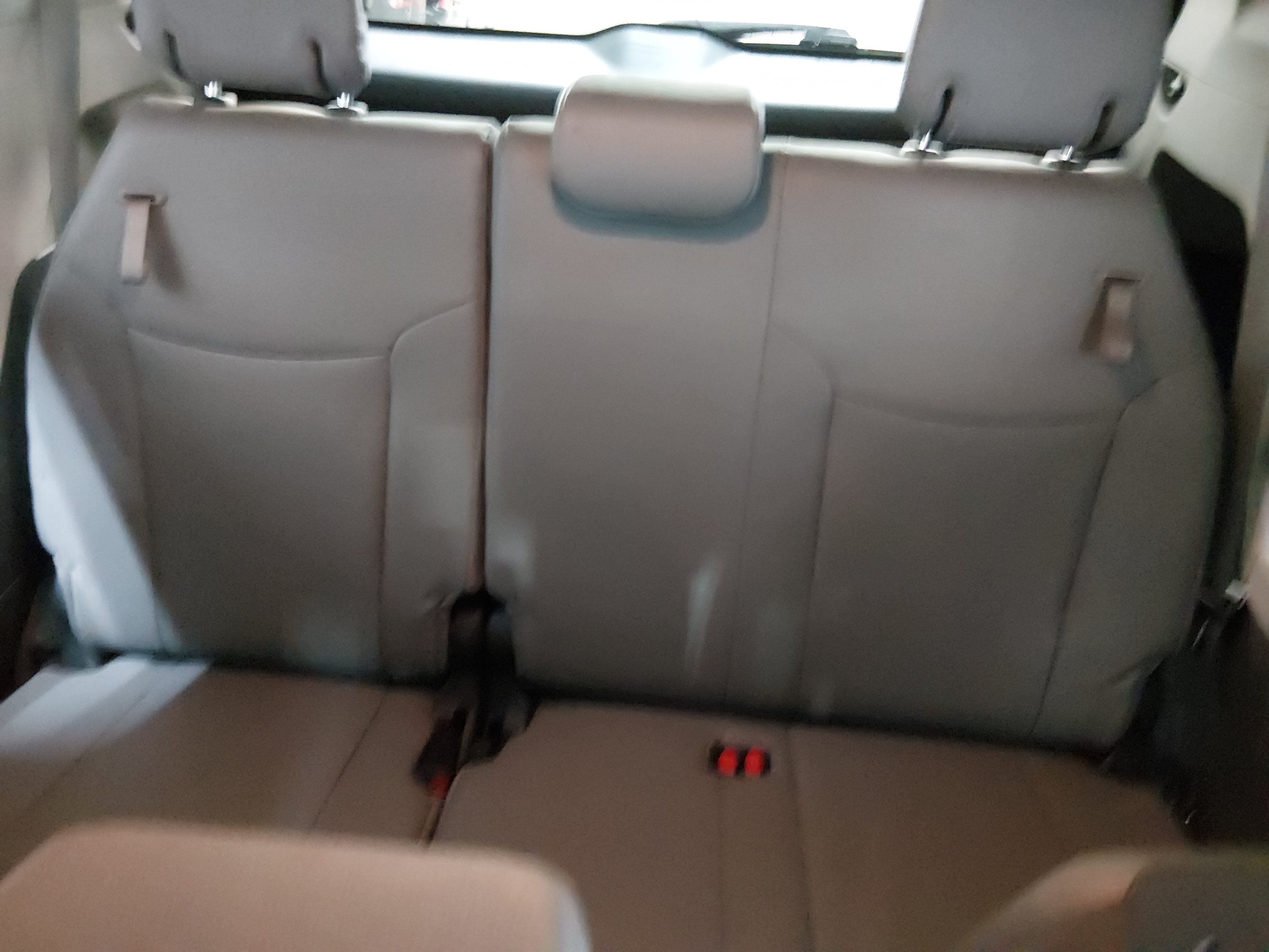 2024 Toyota Sienna XLE - Photo 17