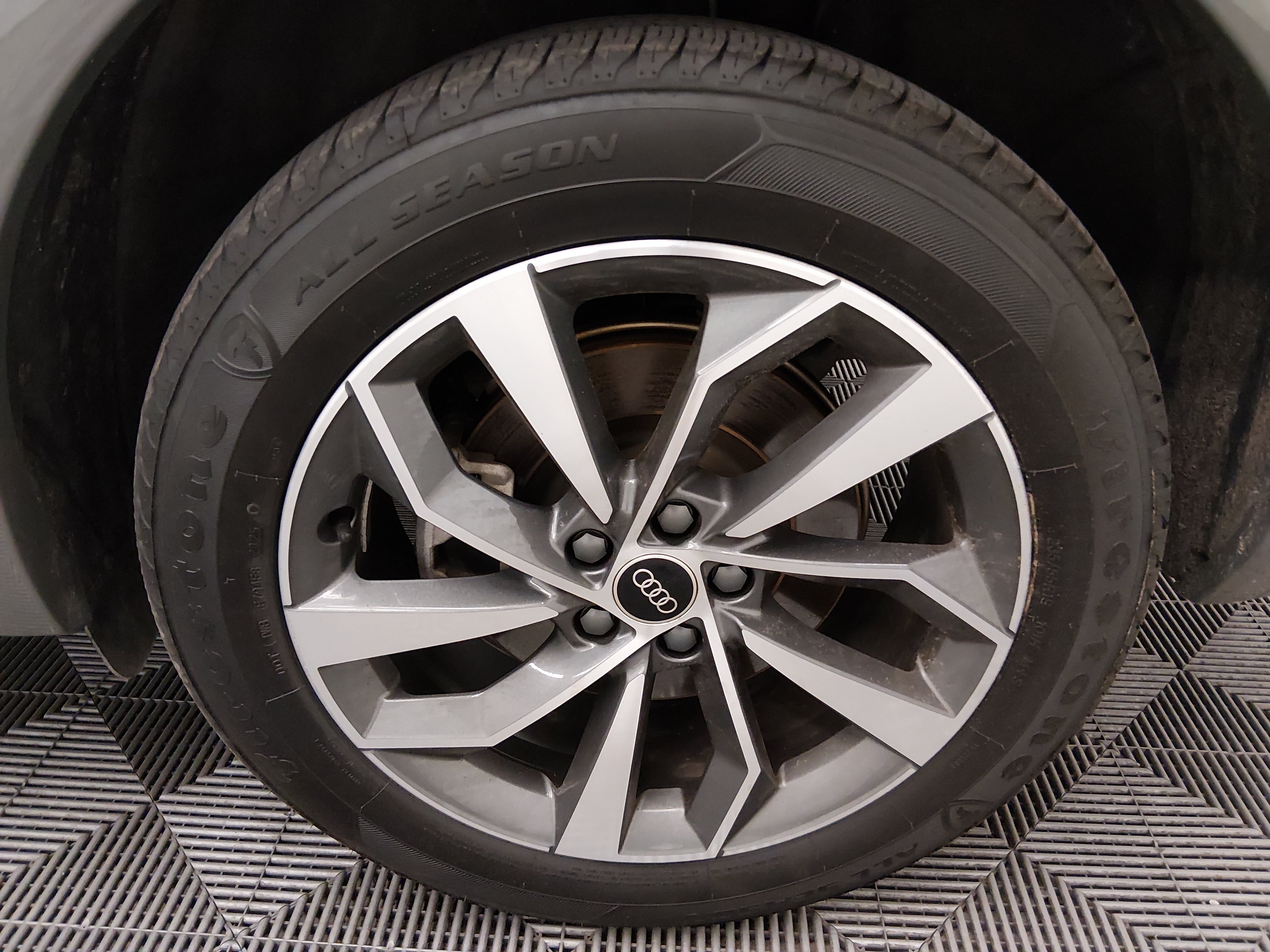 2024 Audi Q5 Premium Plus - Photo 10