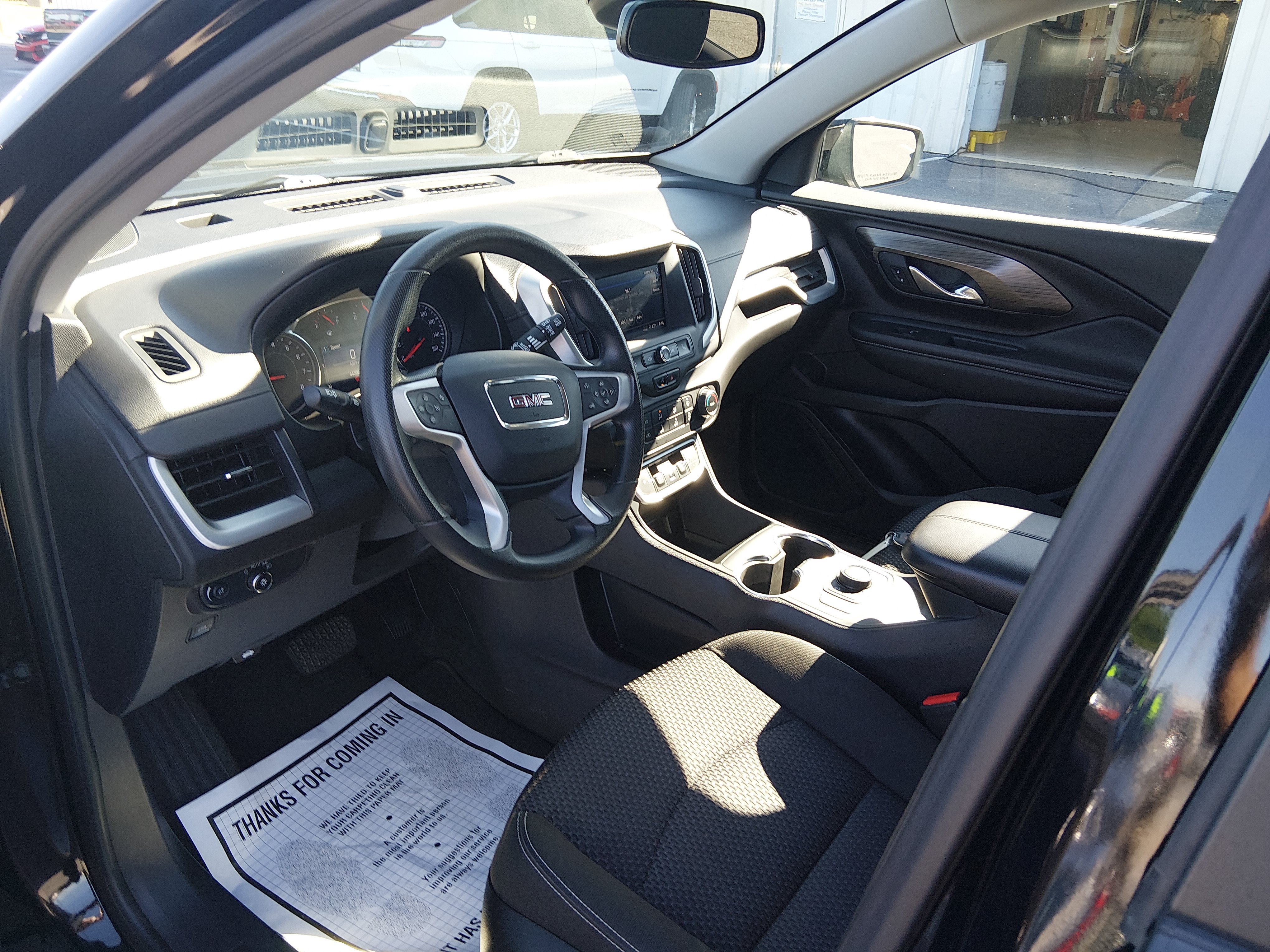 2024 GMC Terrain SLE - Photo 12
