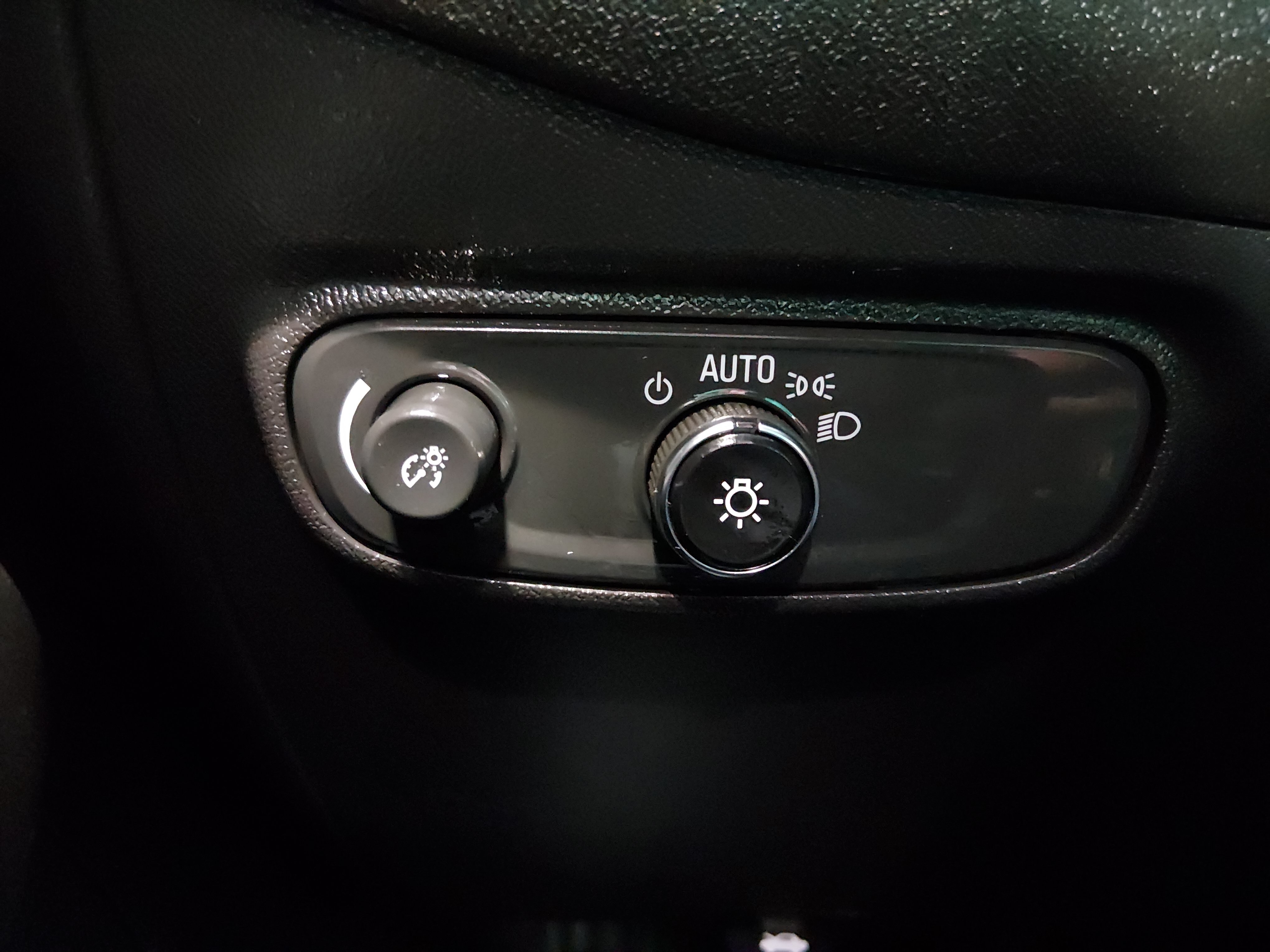 2024 Chevrolet Equinox LT - Photo 13