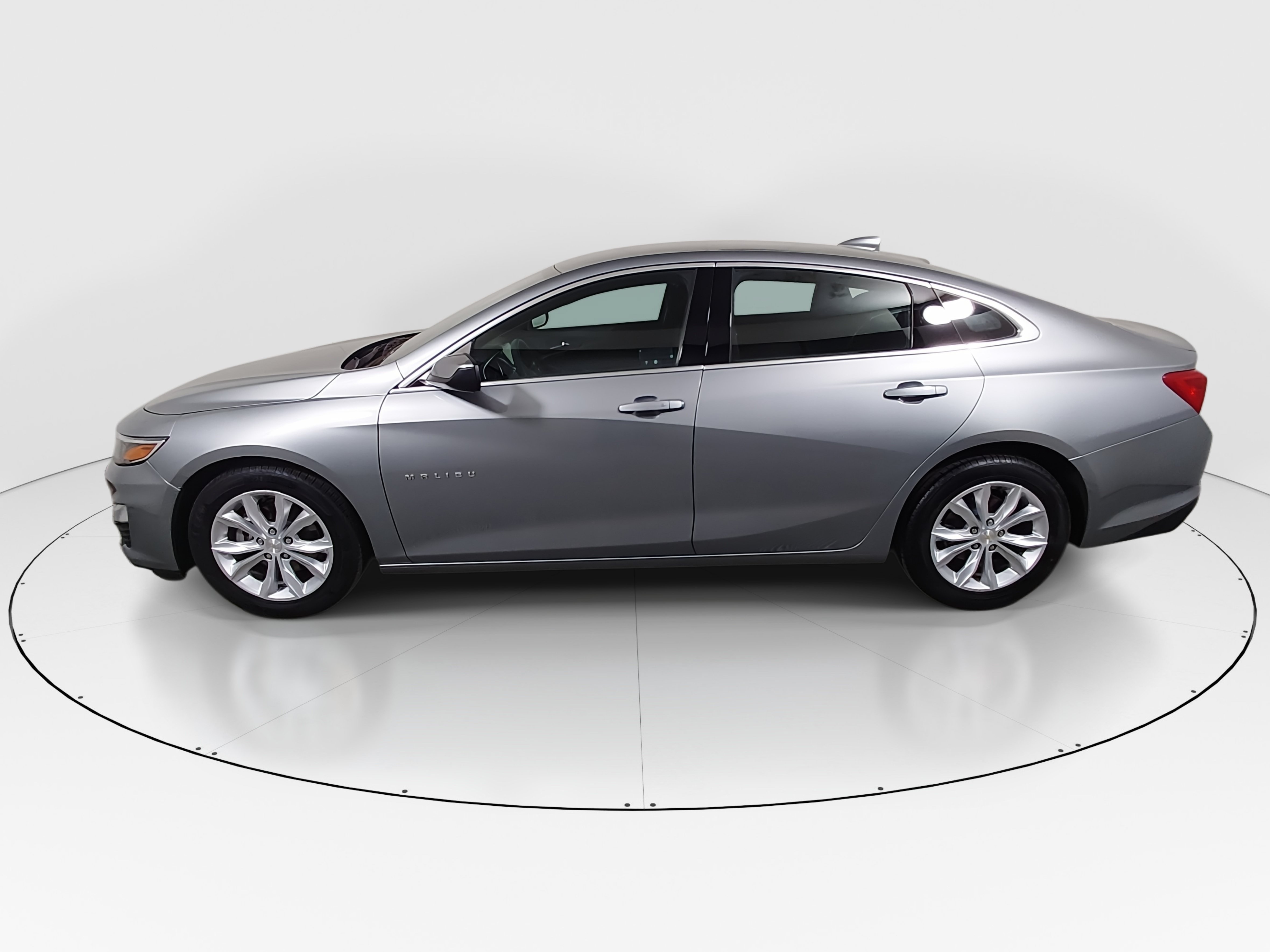 2024 Chevrolet Malibu 1LT - Photo 4