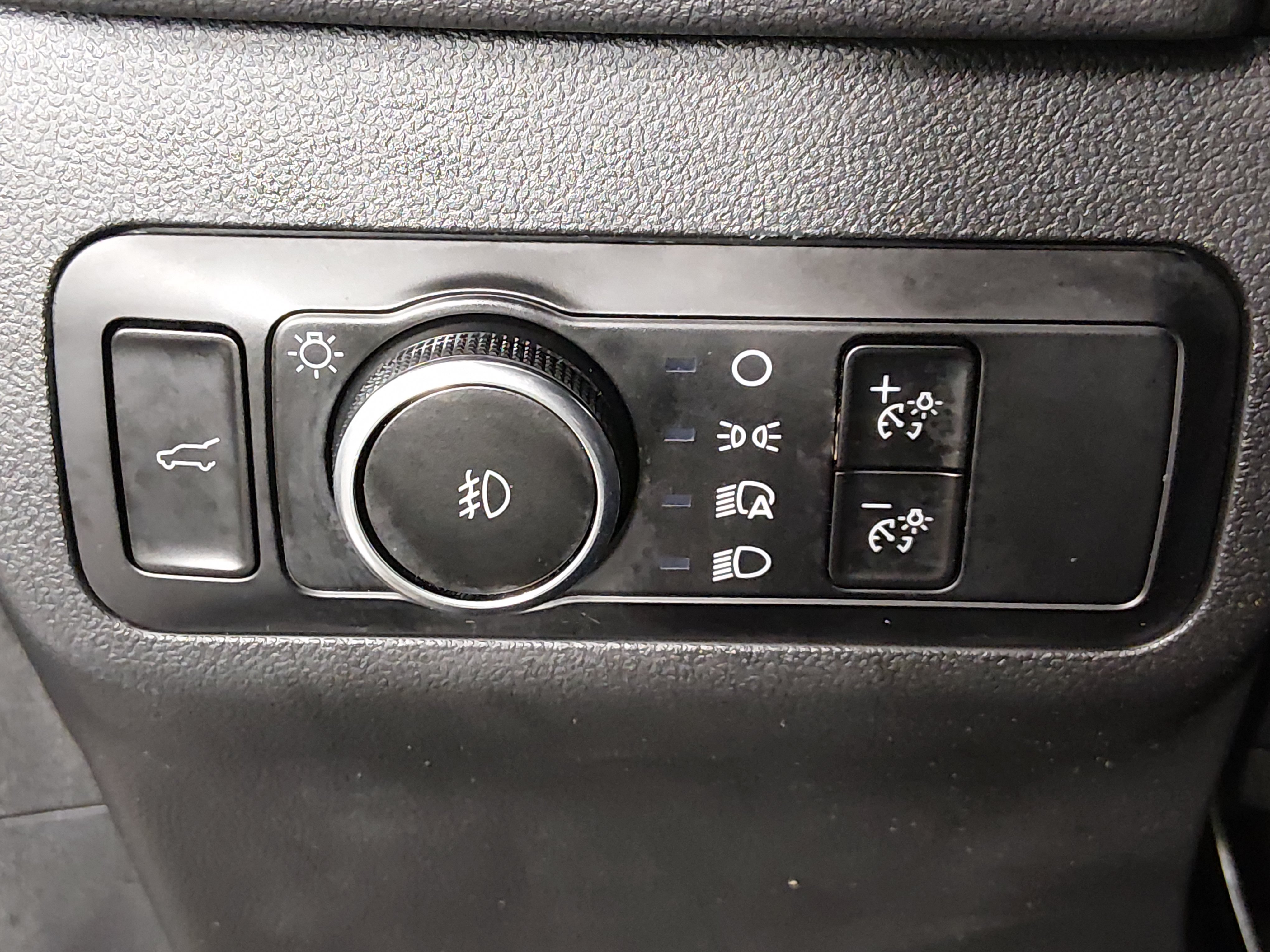 2025 Ford Escape ST-Line Select - Photo 13