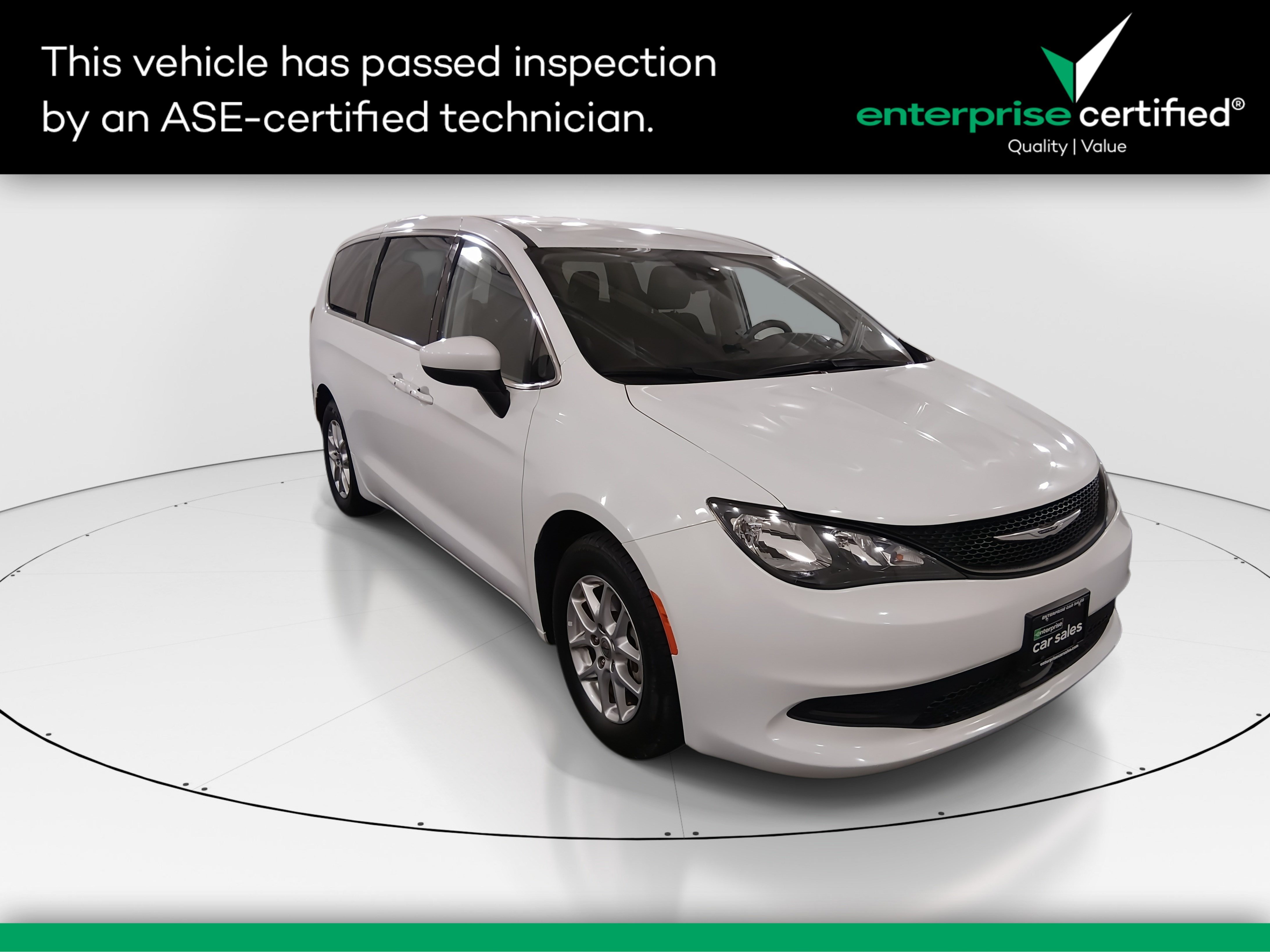 2023 Chrysler Voyager