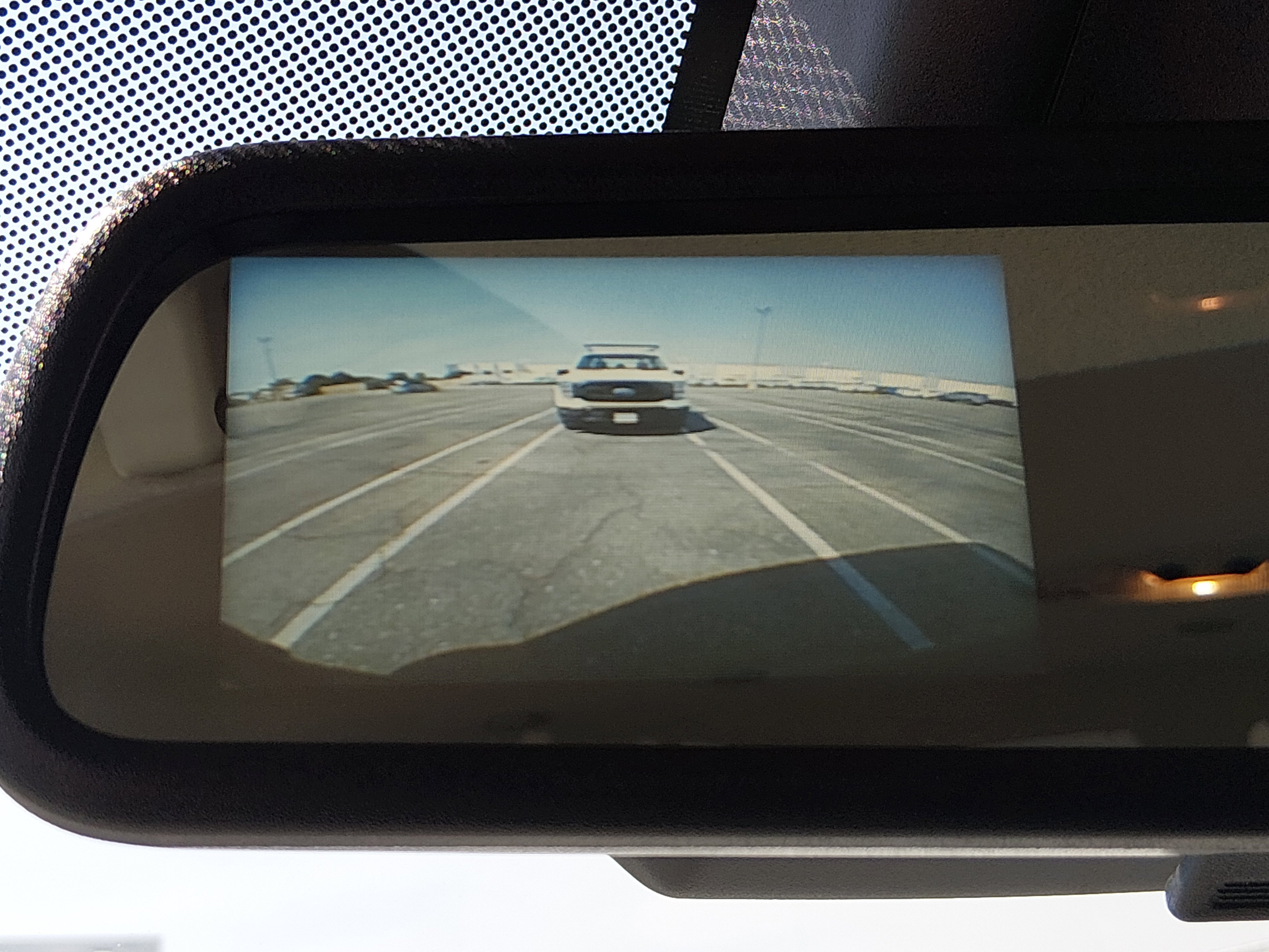 2023 Chevrolet Express Passenger LT - Photo 16