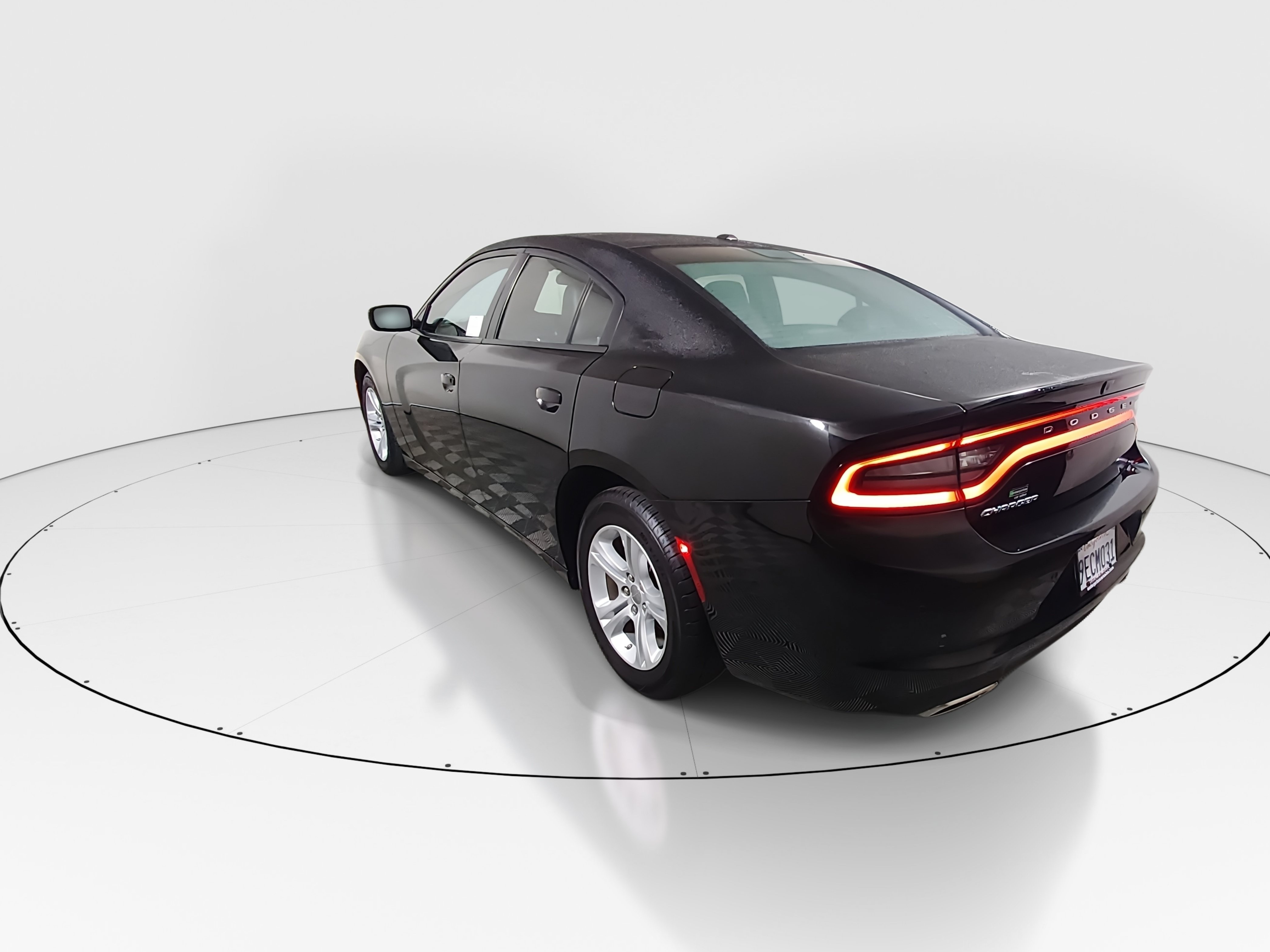 2022 Dodge Charger SXT - Photo 5