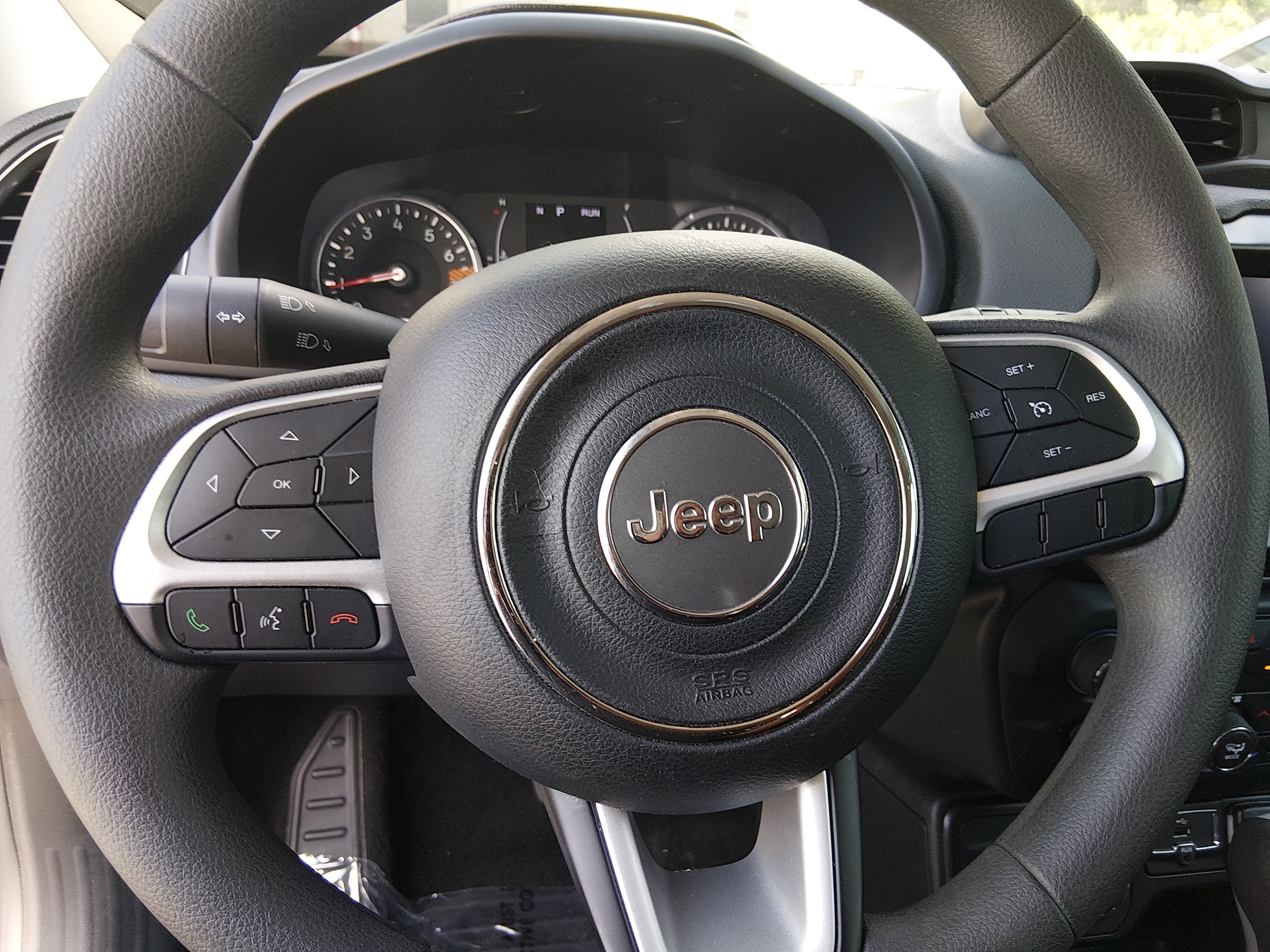 2023 Jeep Renegade Latitude - Photo 12