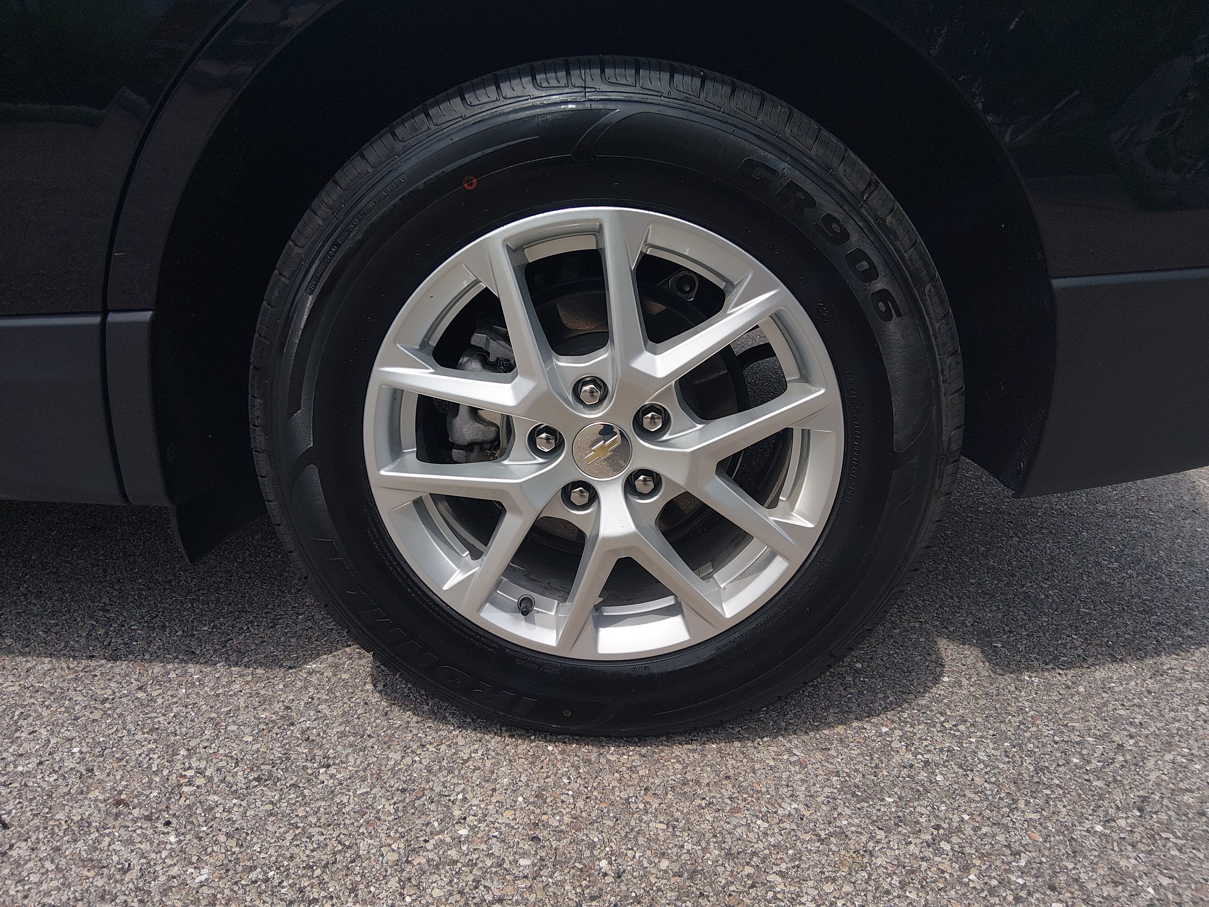 2024 Chevrolet Equinox LT - Photo 10