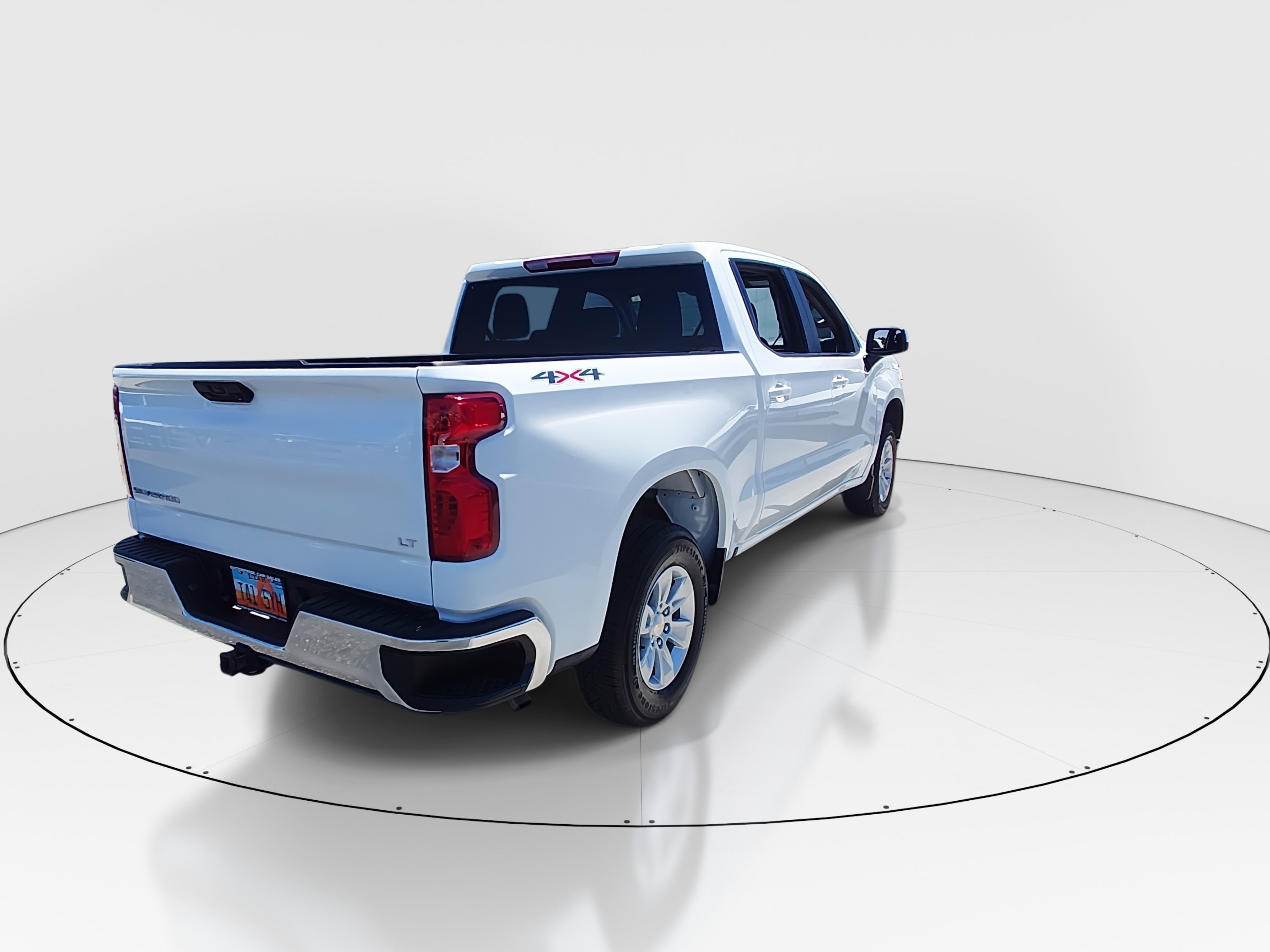 2025 Chevrolet Silverado 1500 LT - Photo 7