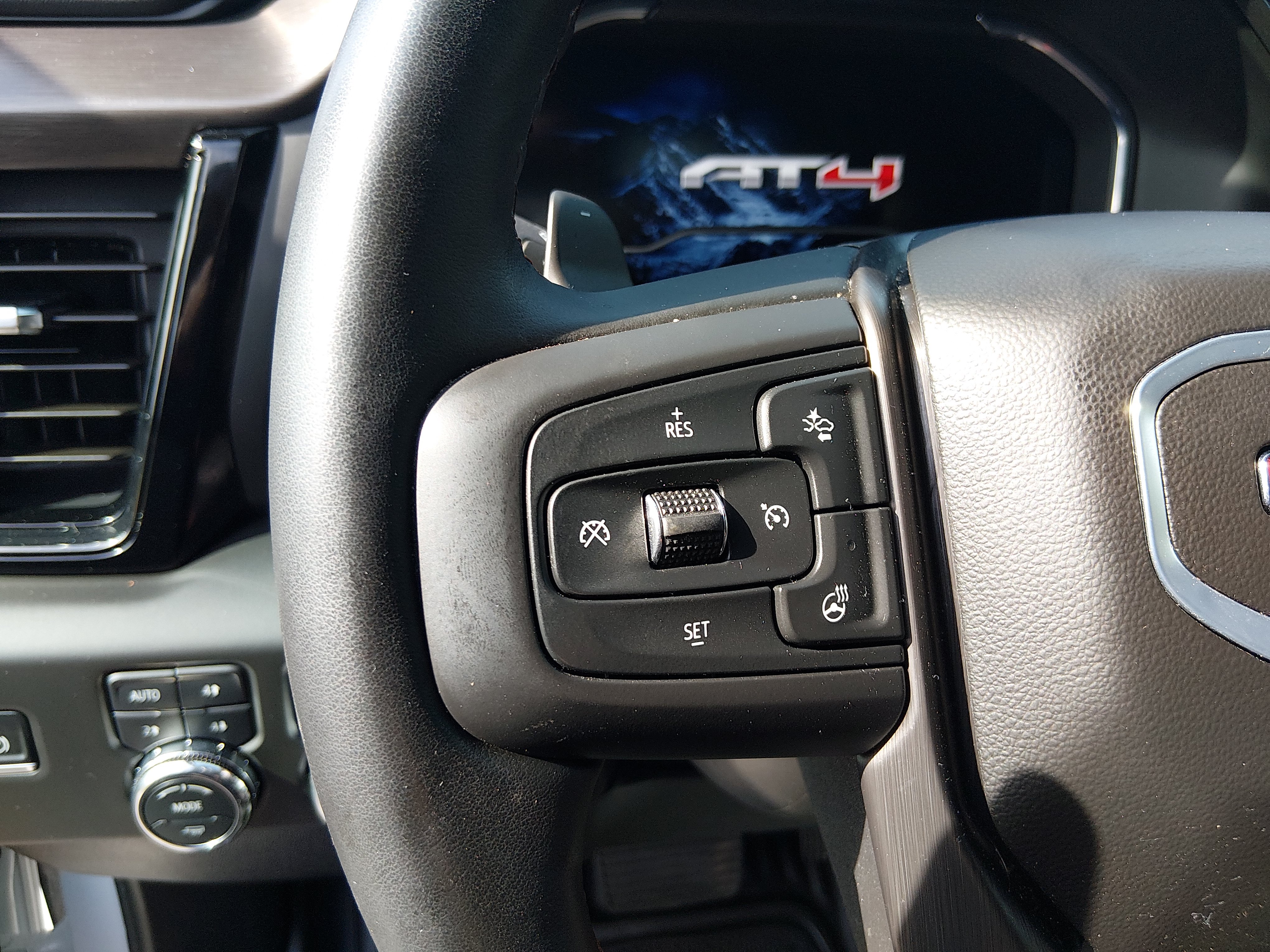 2025 GMC Sierra 1500 AT4 - Photo 12